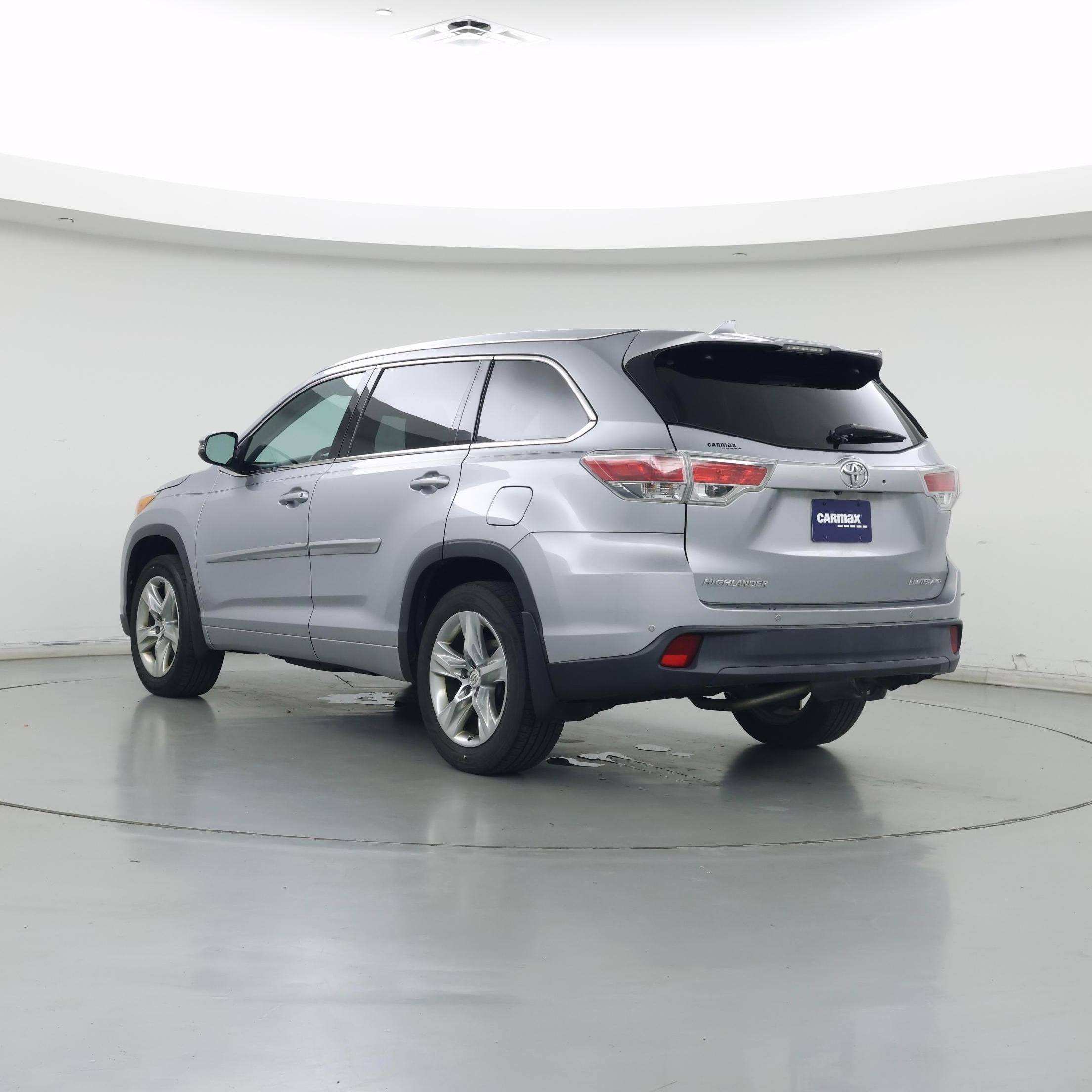 Thumbnail: 2014 Toyota Highlander - 2