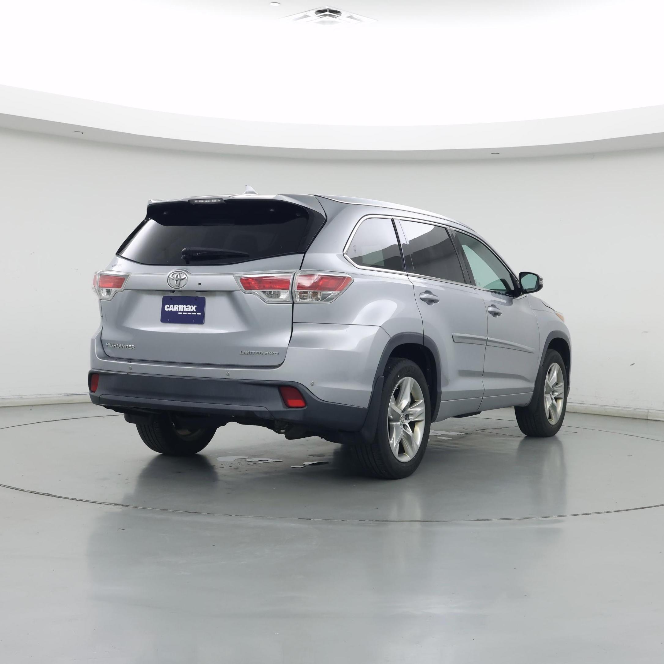 Thumbnail: 2014 Toyota Highlander - 8