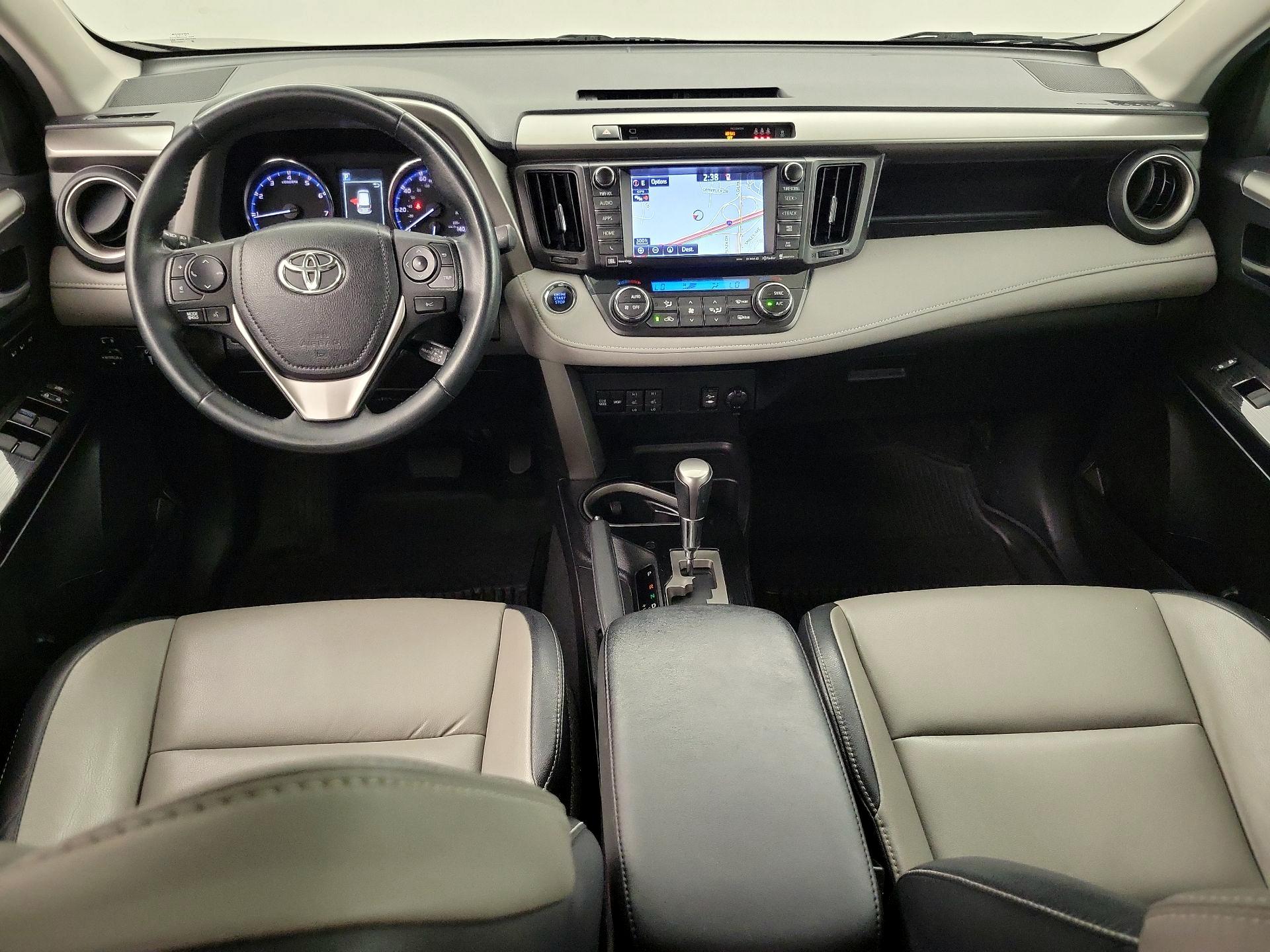 Thumbnail: 2017 Toyota RAV4 - 9