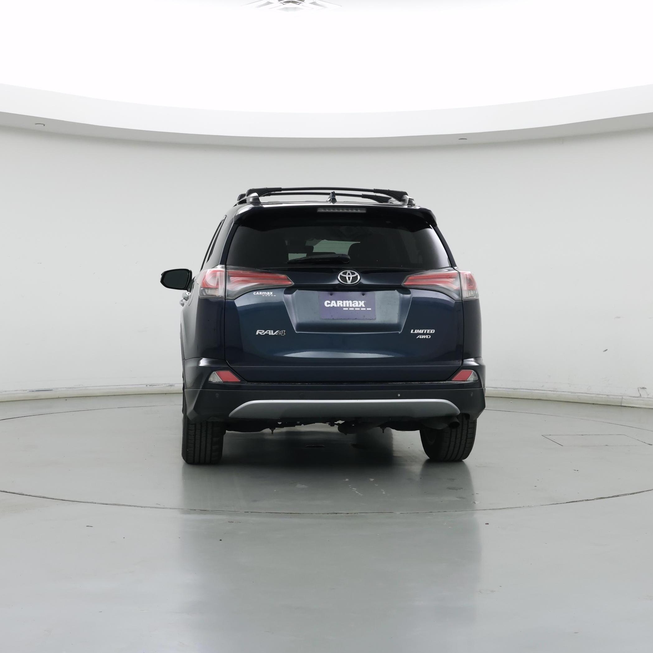 Thumbnail: 2017 Toyota RAV4 - 6