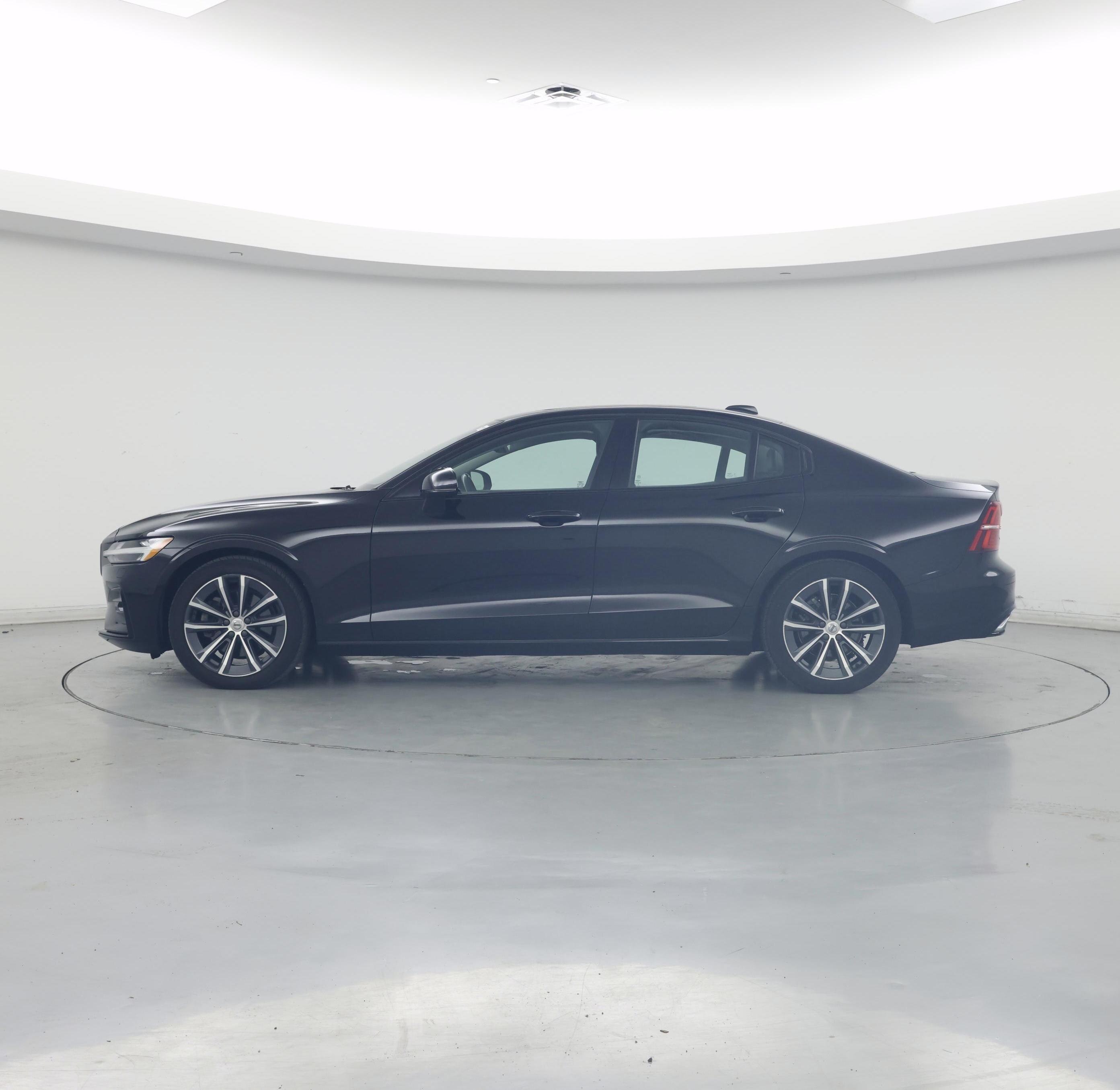 Thumbnail: 2022 Volvo S60 - 3