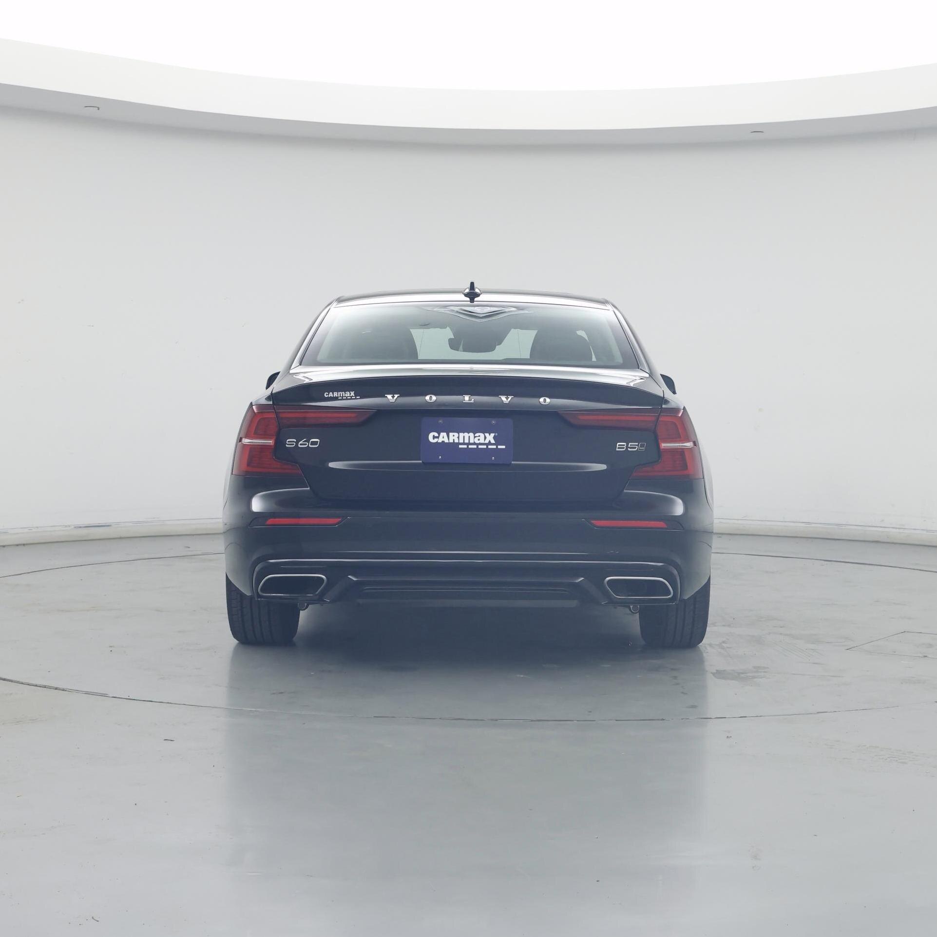 Thumbnail: 2022 Volvo S60 - 6