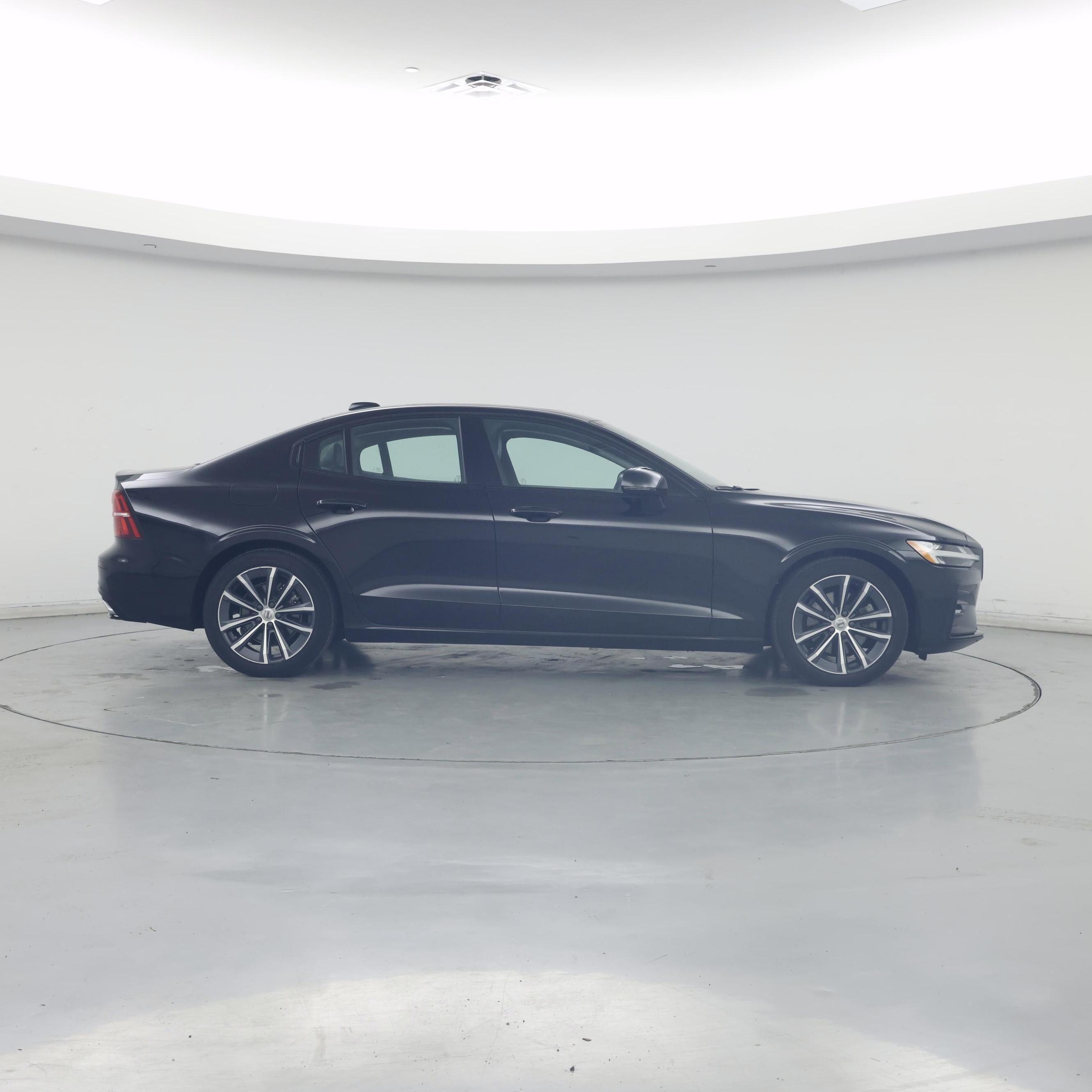 Thumbnail: 2022 Volvo S60 - 7