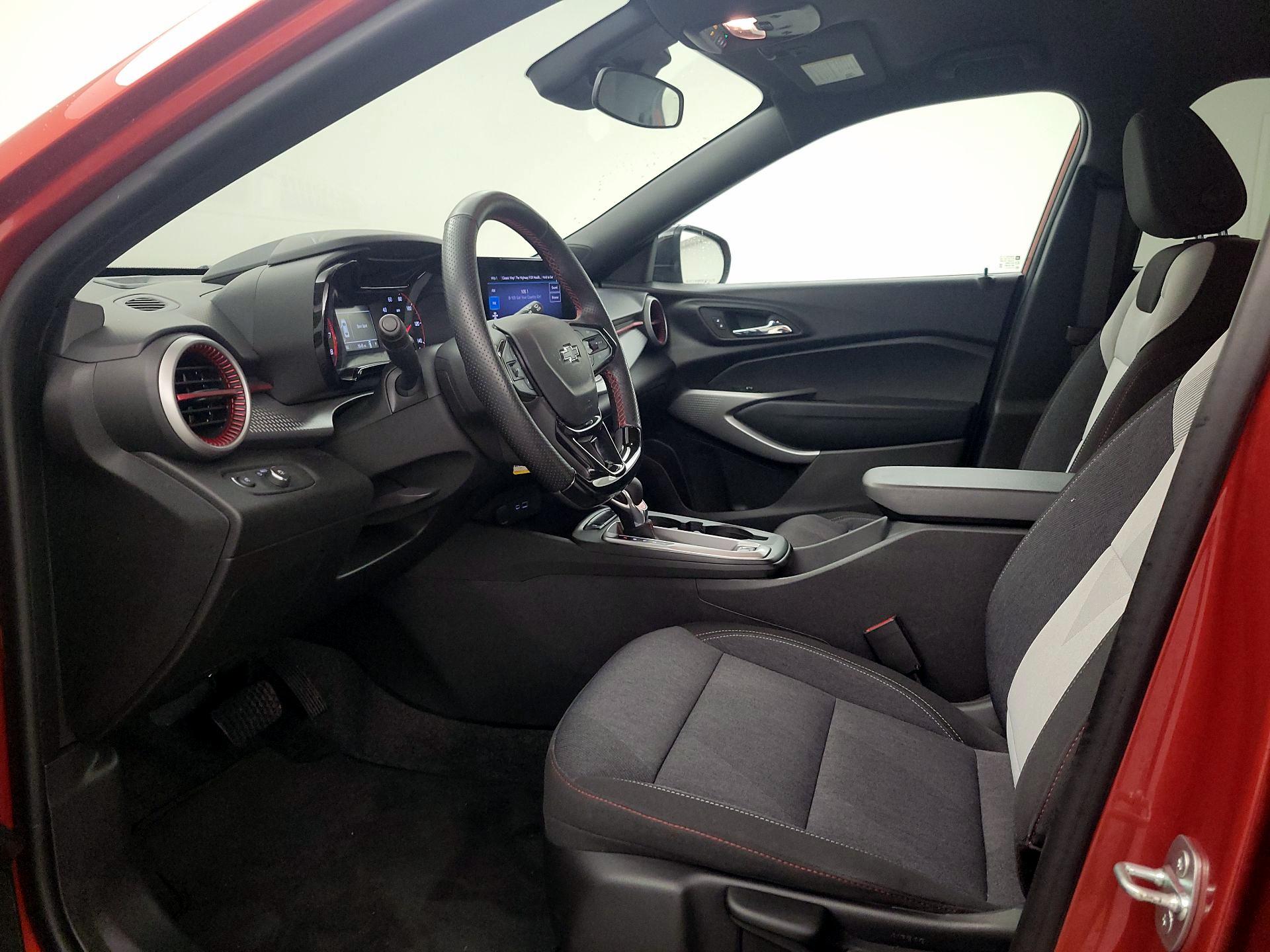 Thumbnail: 2024 Chevrolet Trax - 11