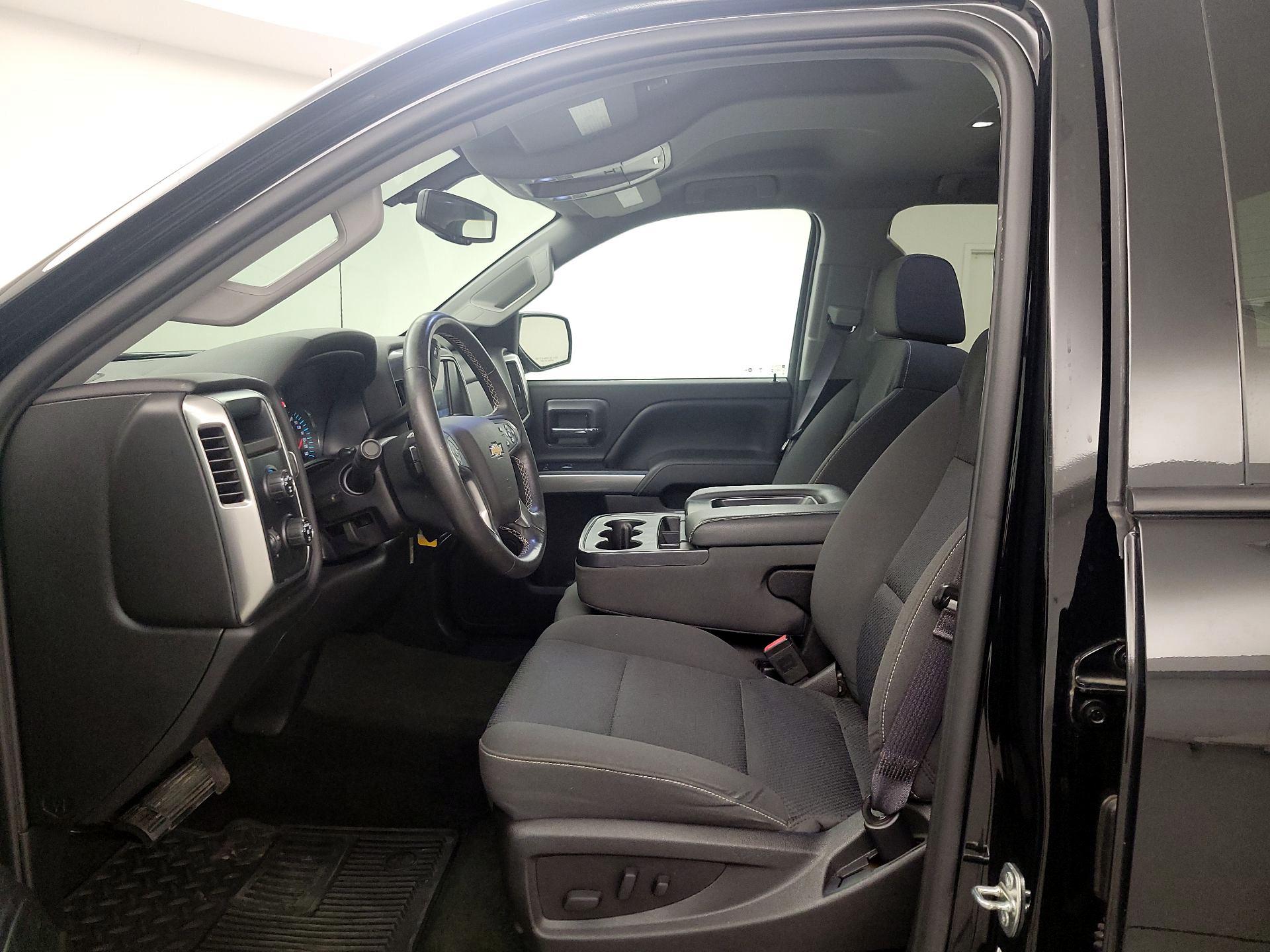 Thumbnail: 2017 Chevrolet Silverado 1500 - 11