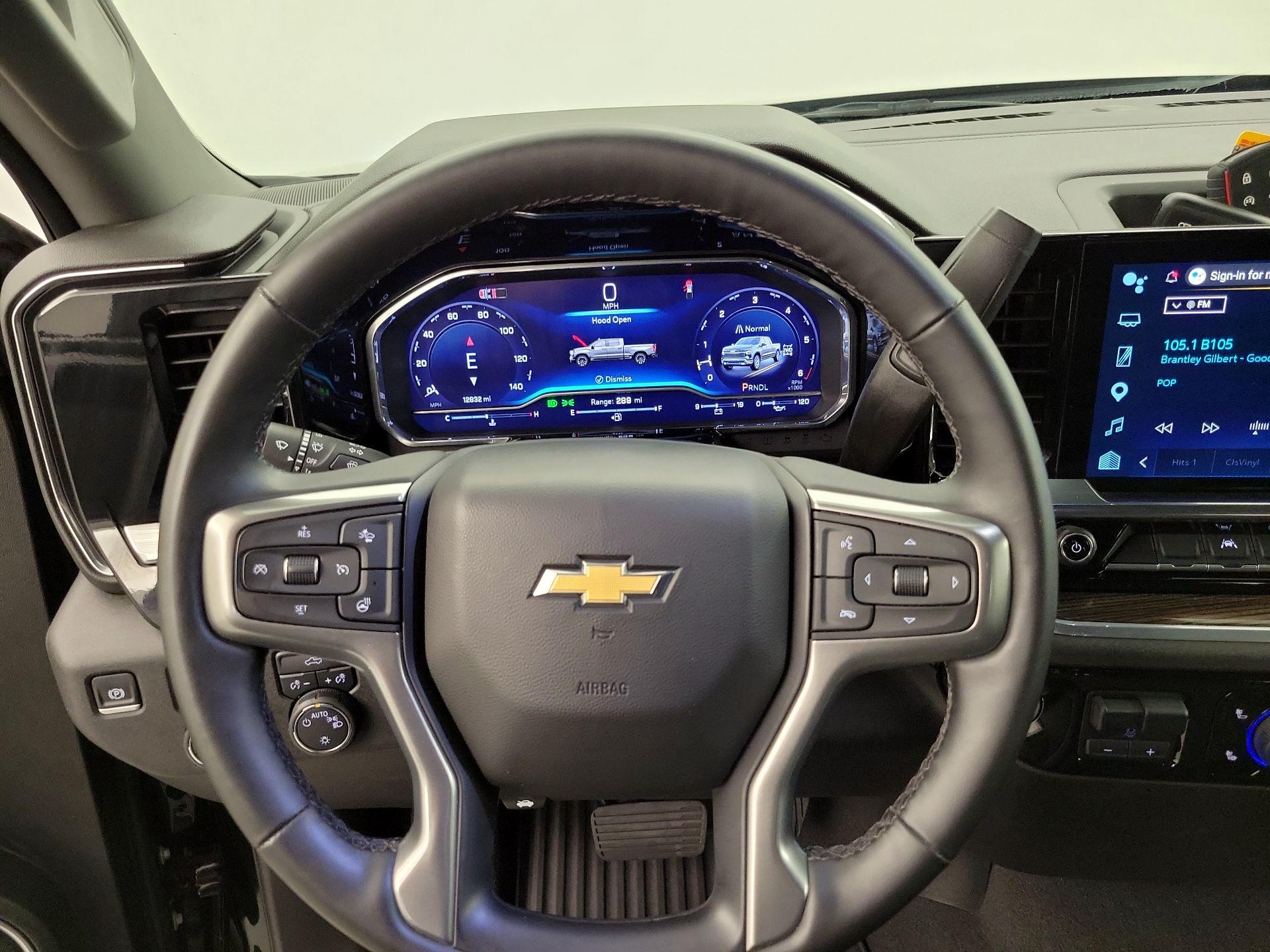 Thumbnail: 2025 Chevrolet Silverado 1500 - 10