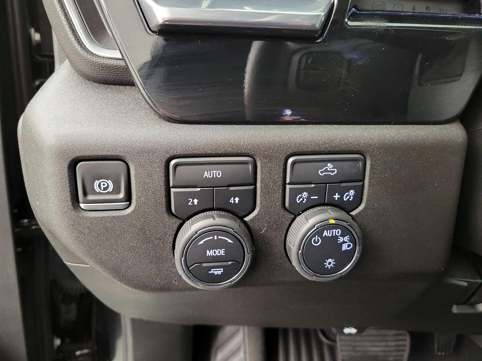 Thumbnail: 2025 Chevrolet Silverado 1500 - 13