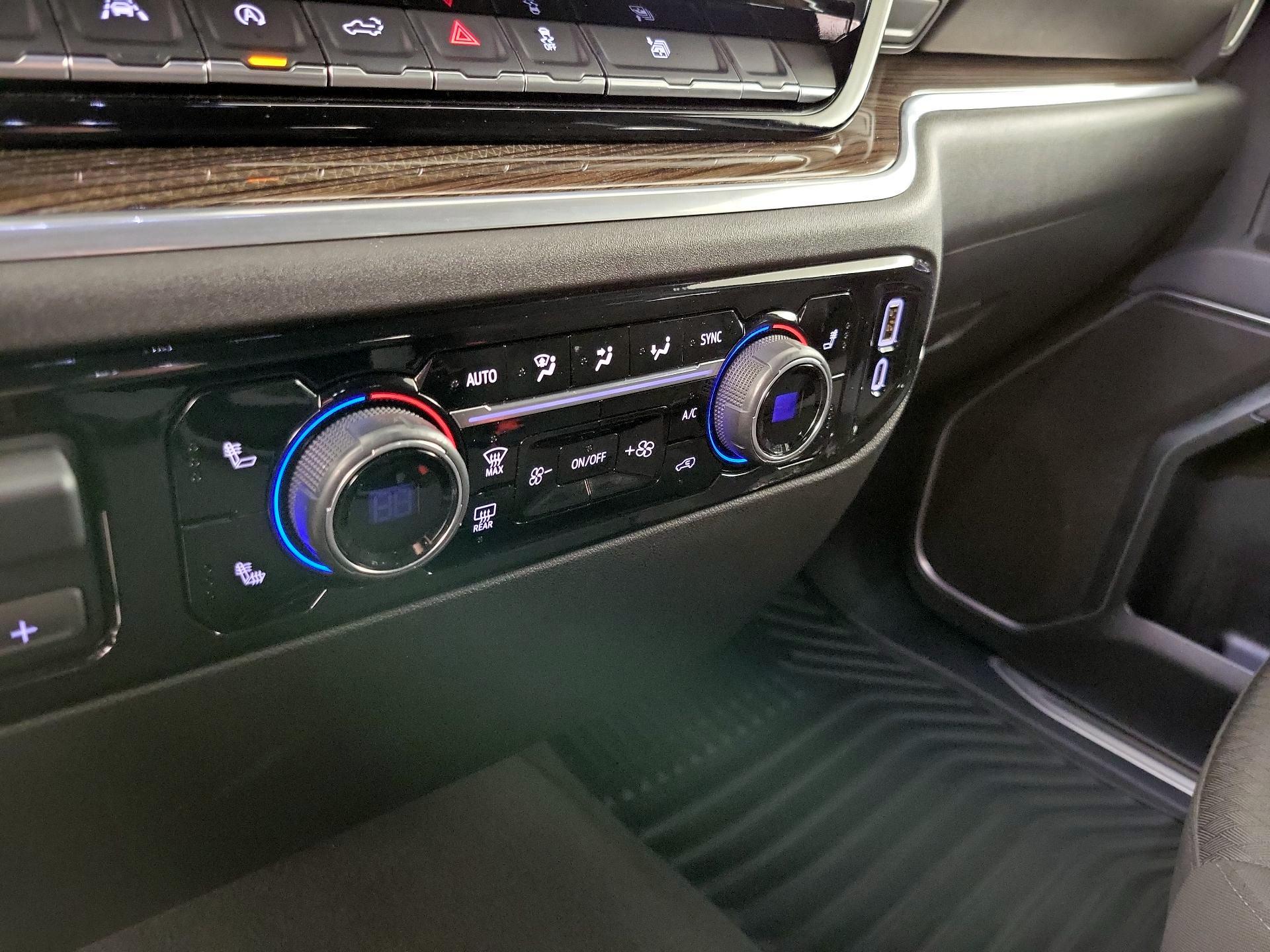 Thumbnail: 2025 Chevrolet Silverado 1500 - 16