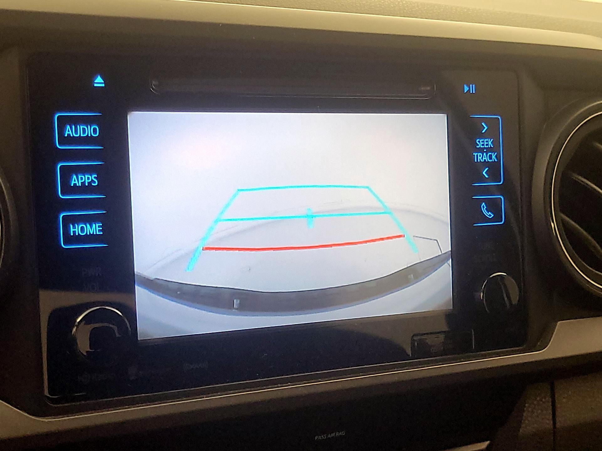 Thumbnail: 2019 Toyota Tacoma - 13