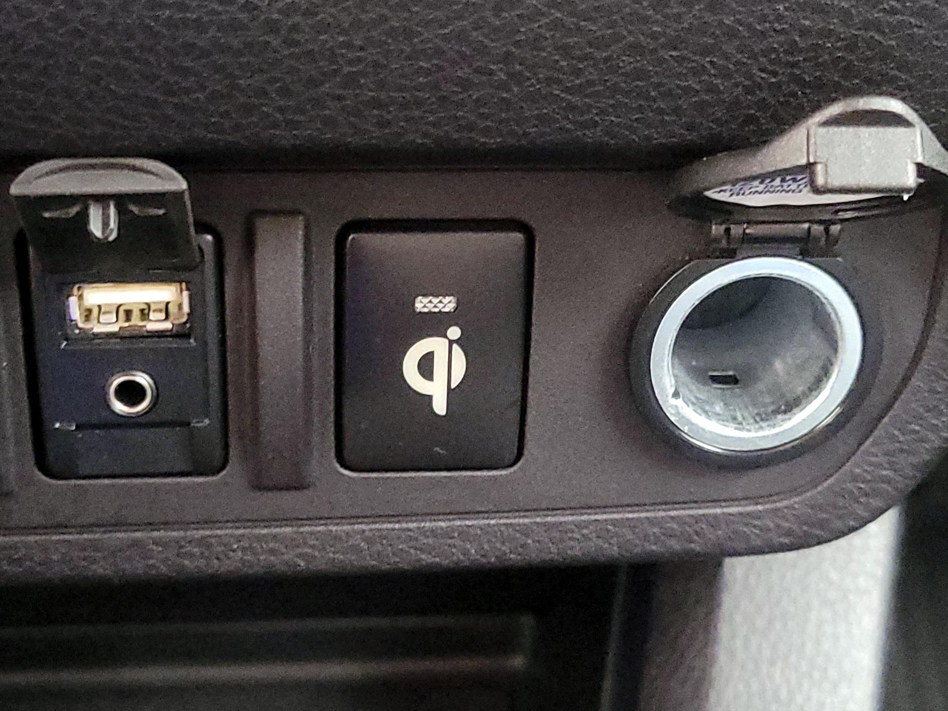 Thumbnail: 2019 Toyota Tacoma - 17