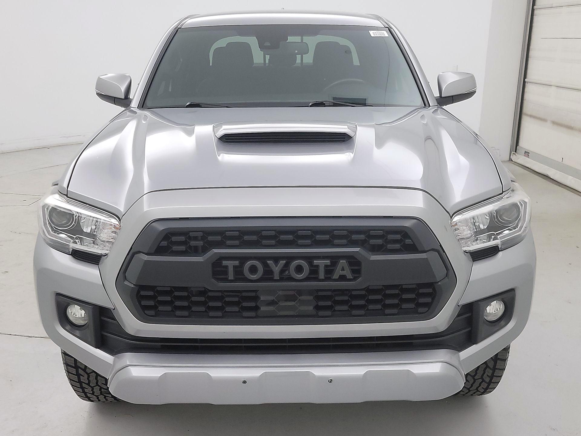Thumbnail: 2019 Toyota Tacoma - 2