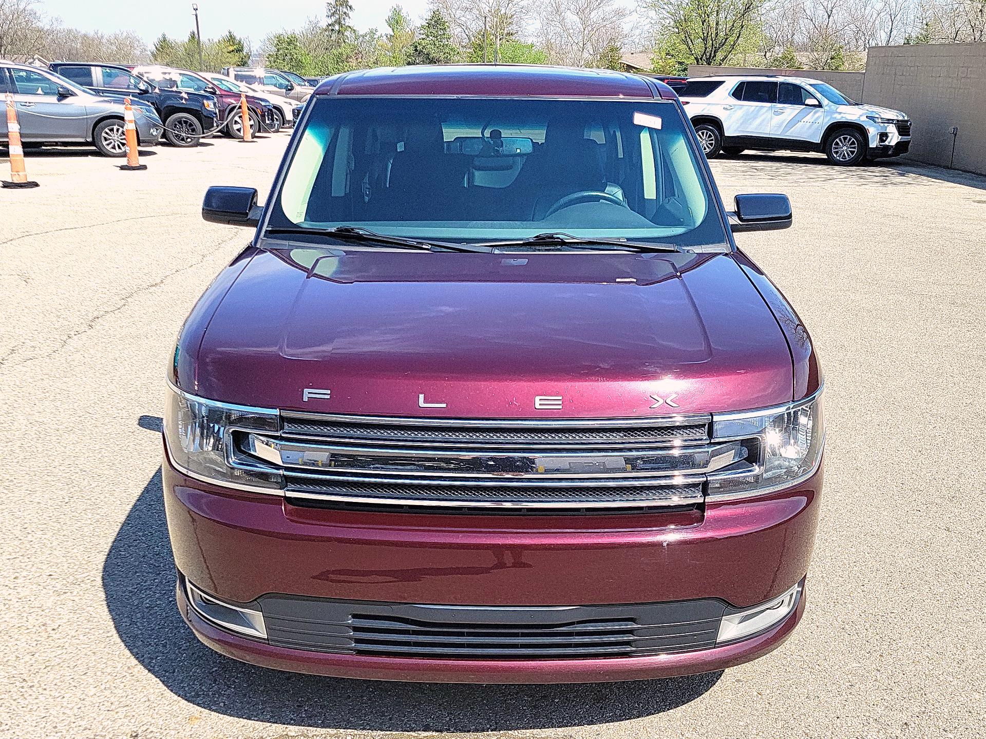 Thumbnail: 2019 Ford Flex - 2
