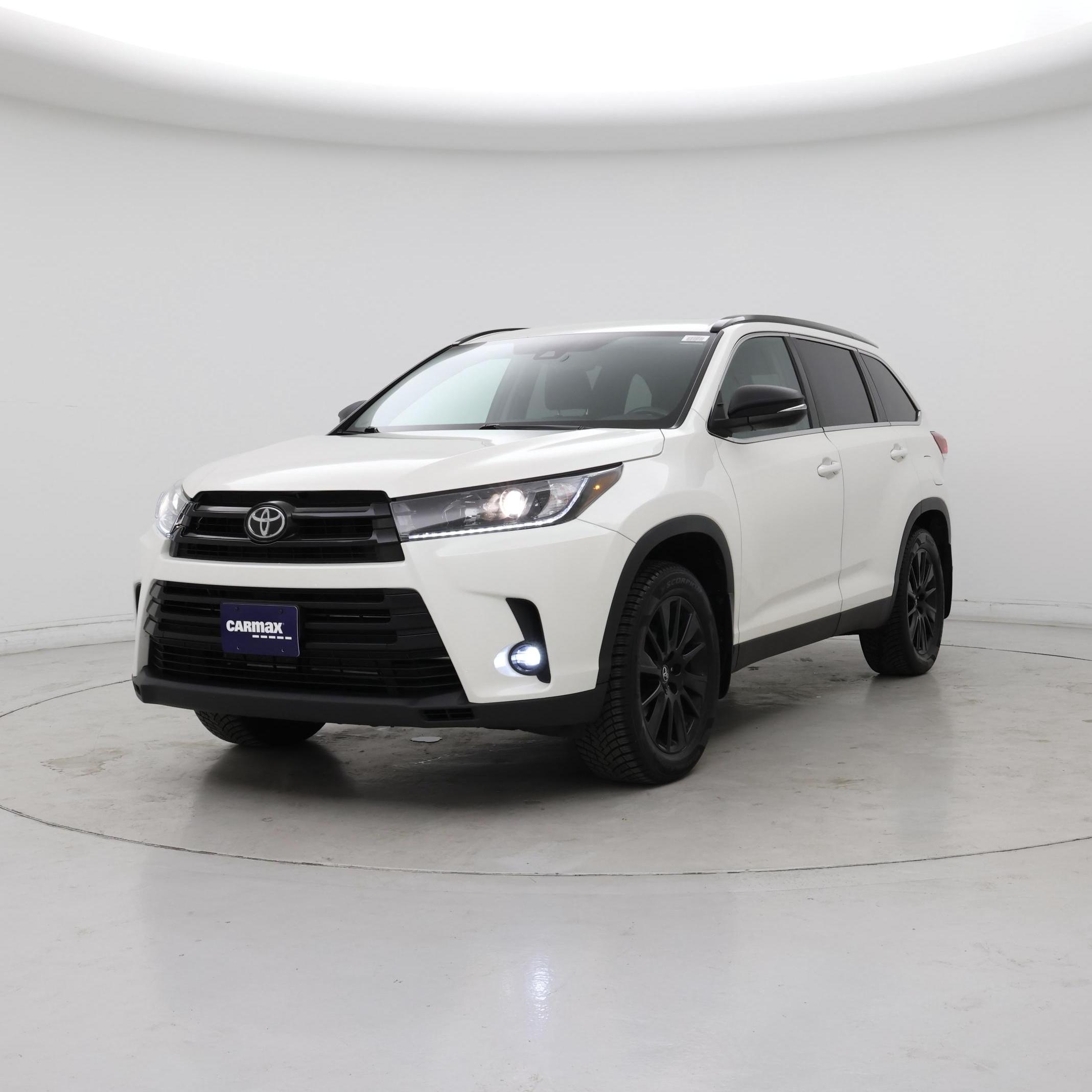 Thumbnail: 2019 Toyota Highlander - 4