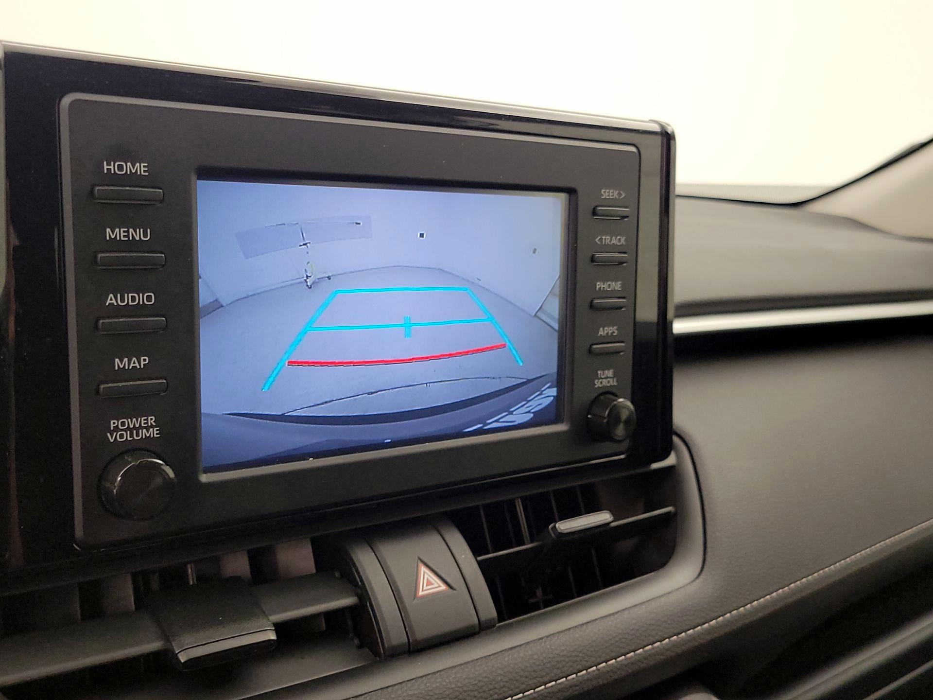 Thumbnail: 2019 Toyota RAV4 - 14