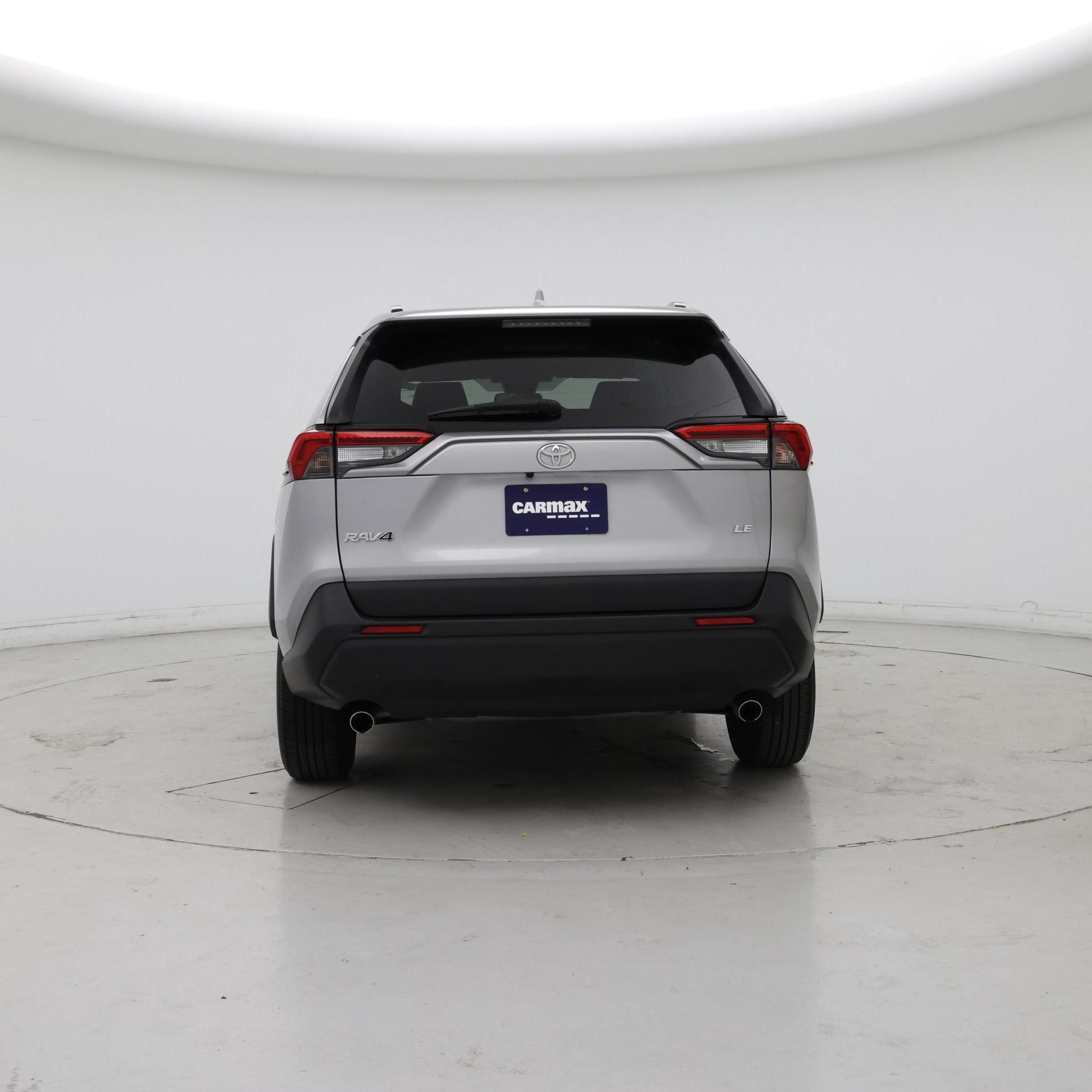 Thumbnail: 2019 Toyota RAV4 - 6