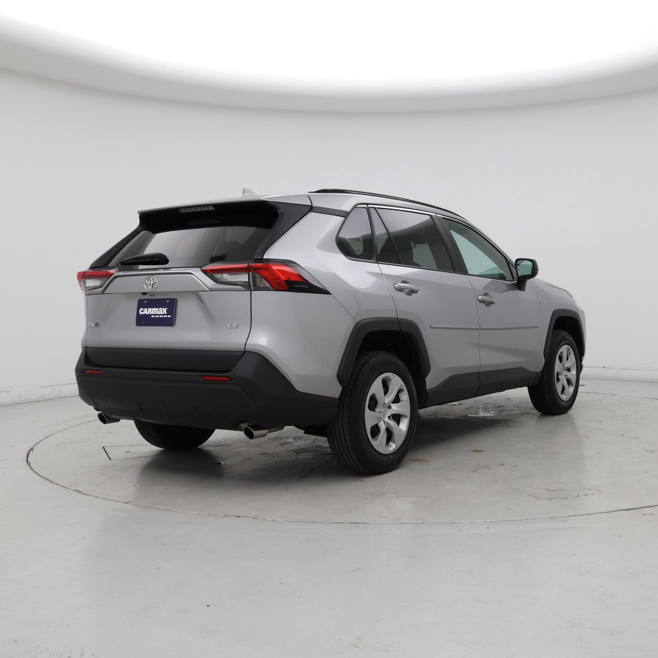 Thumbnail: 2019 Toyota RAV4 - 8