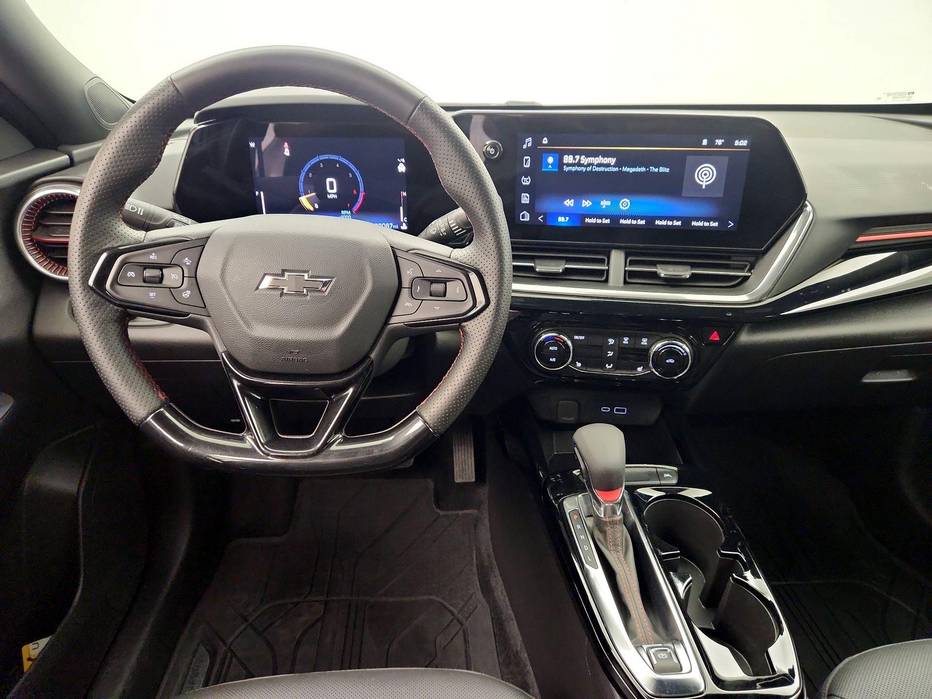 Thumbnail: 2025 Chevrolet Trax - 10