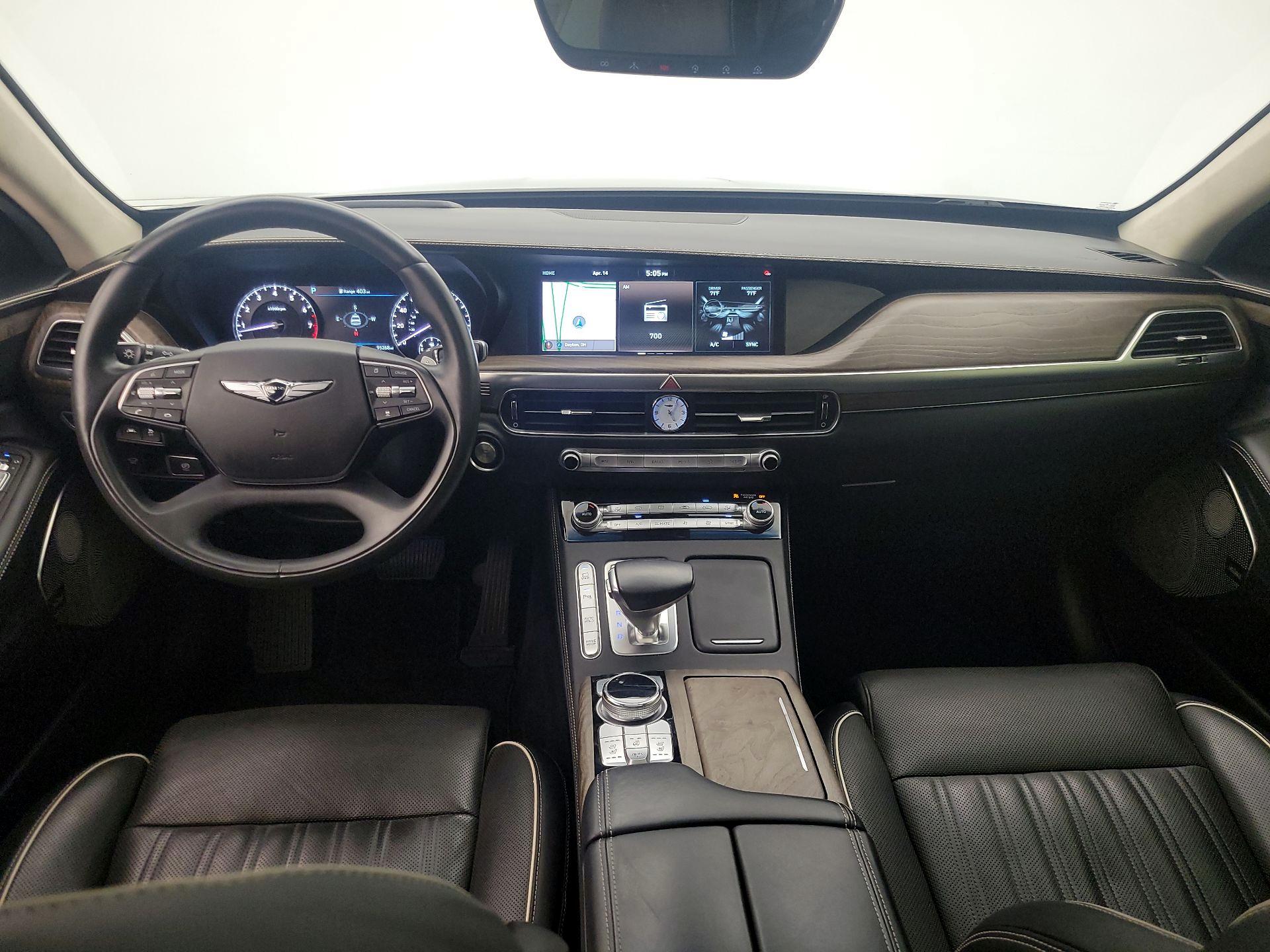 Thumbnail: 2020 Genesis G90 - 9