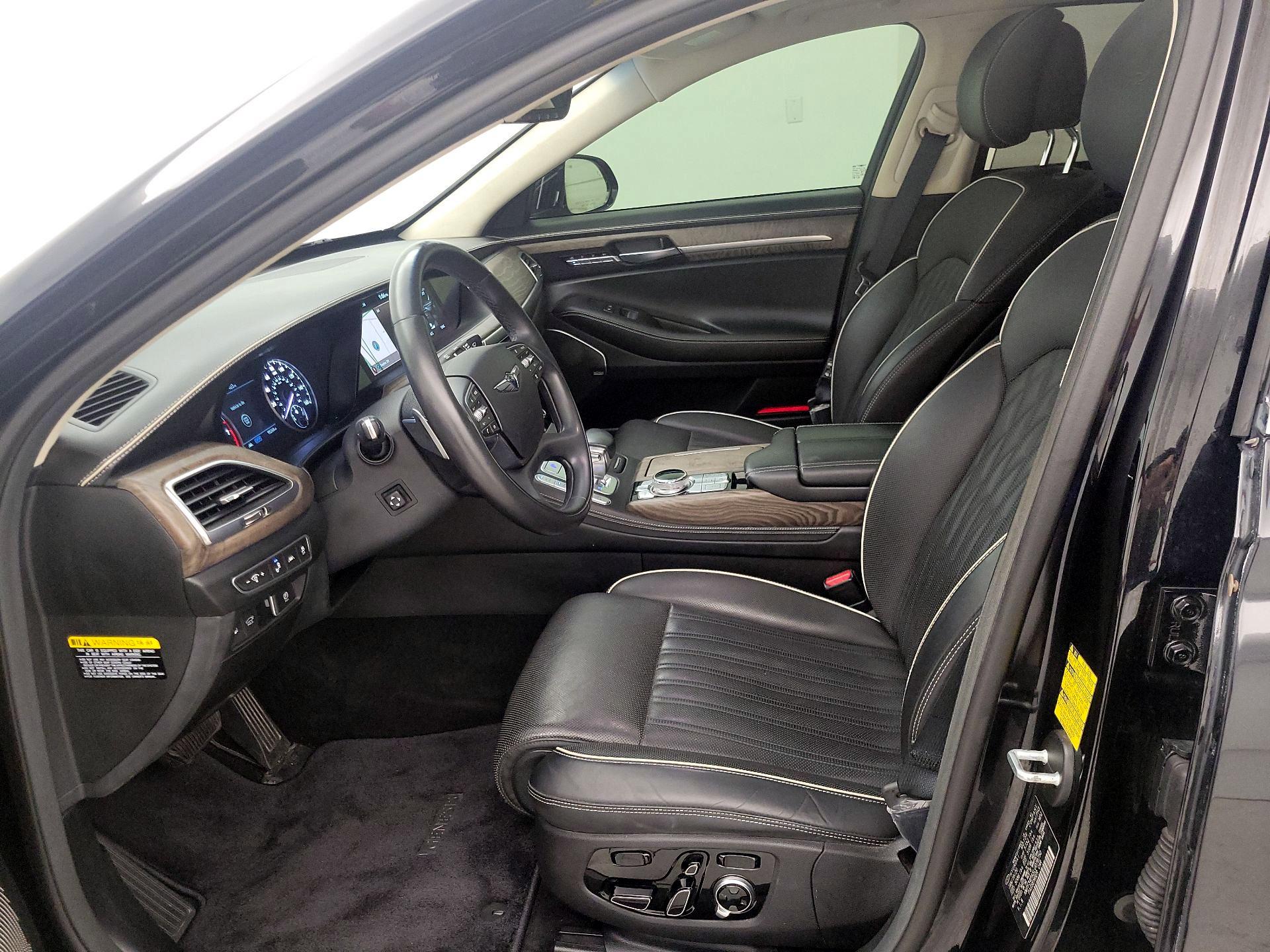 Thumbnail: 2020 Genesis G90 - 11