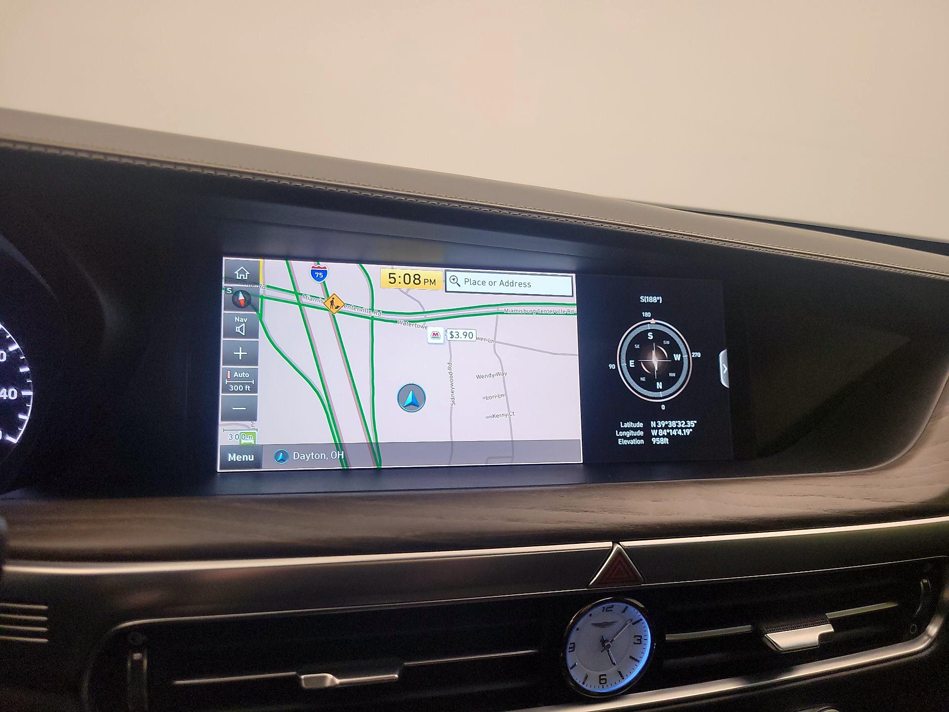 Thumbnail: 2020 Genesis G90 - 14