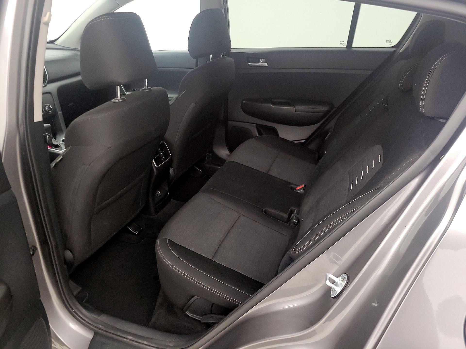 Thumbnail: 2018 Kia Sportage - 18