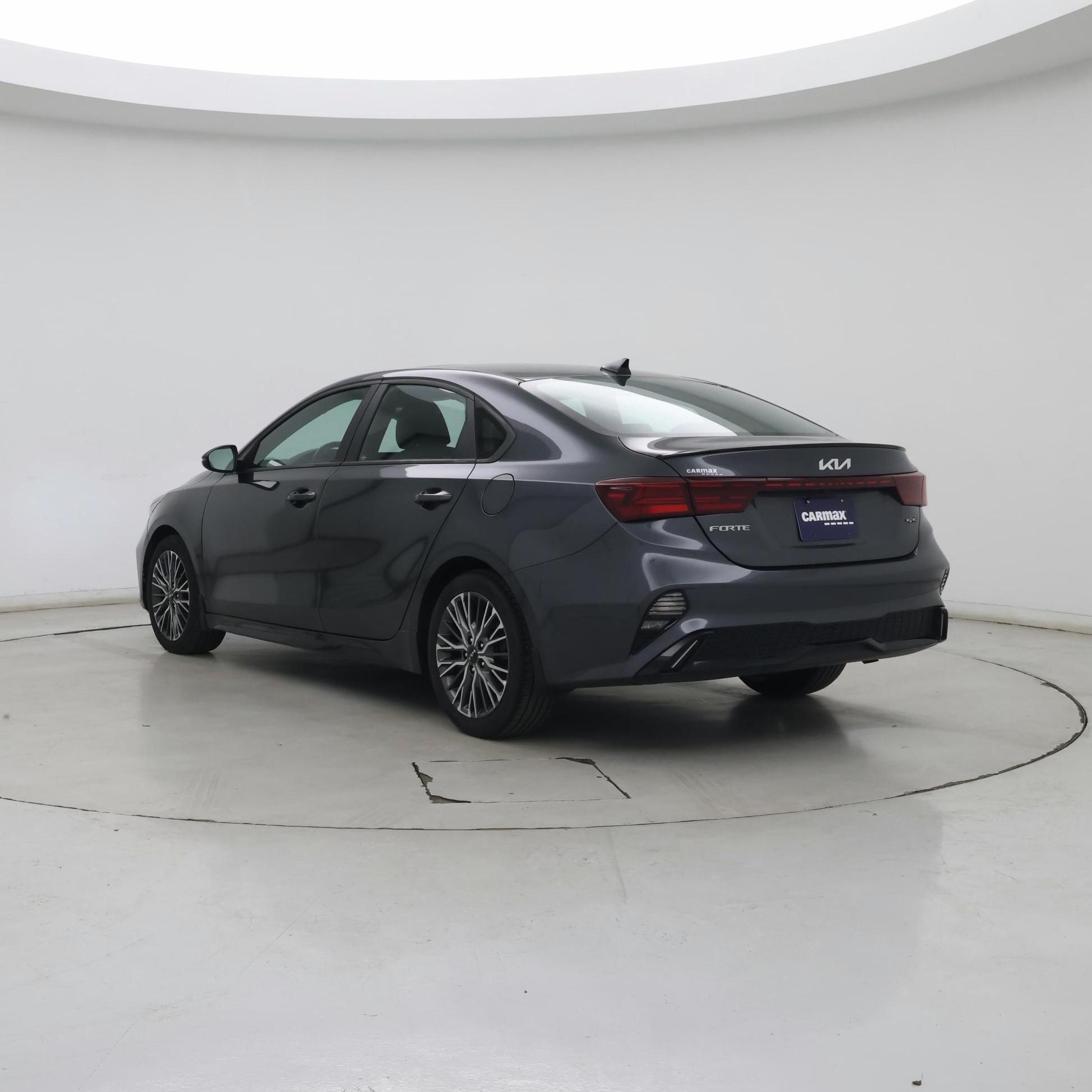 Thumbnail: 2022 Kia Forte - 2