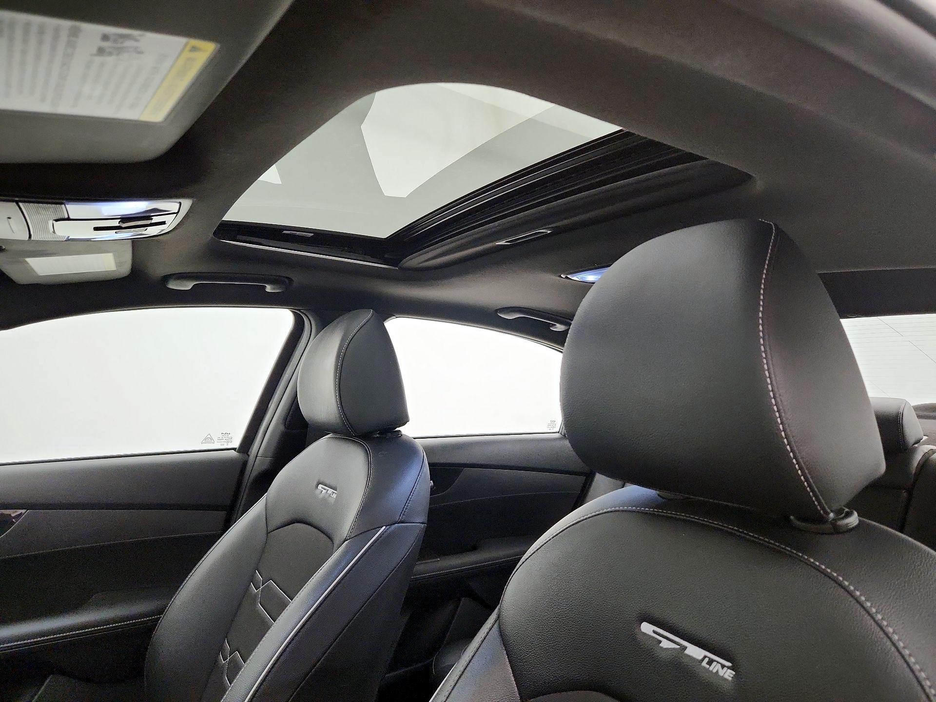 Thumbnail: 2022 Kia Forte - 20