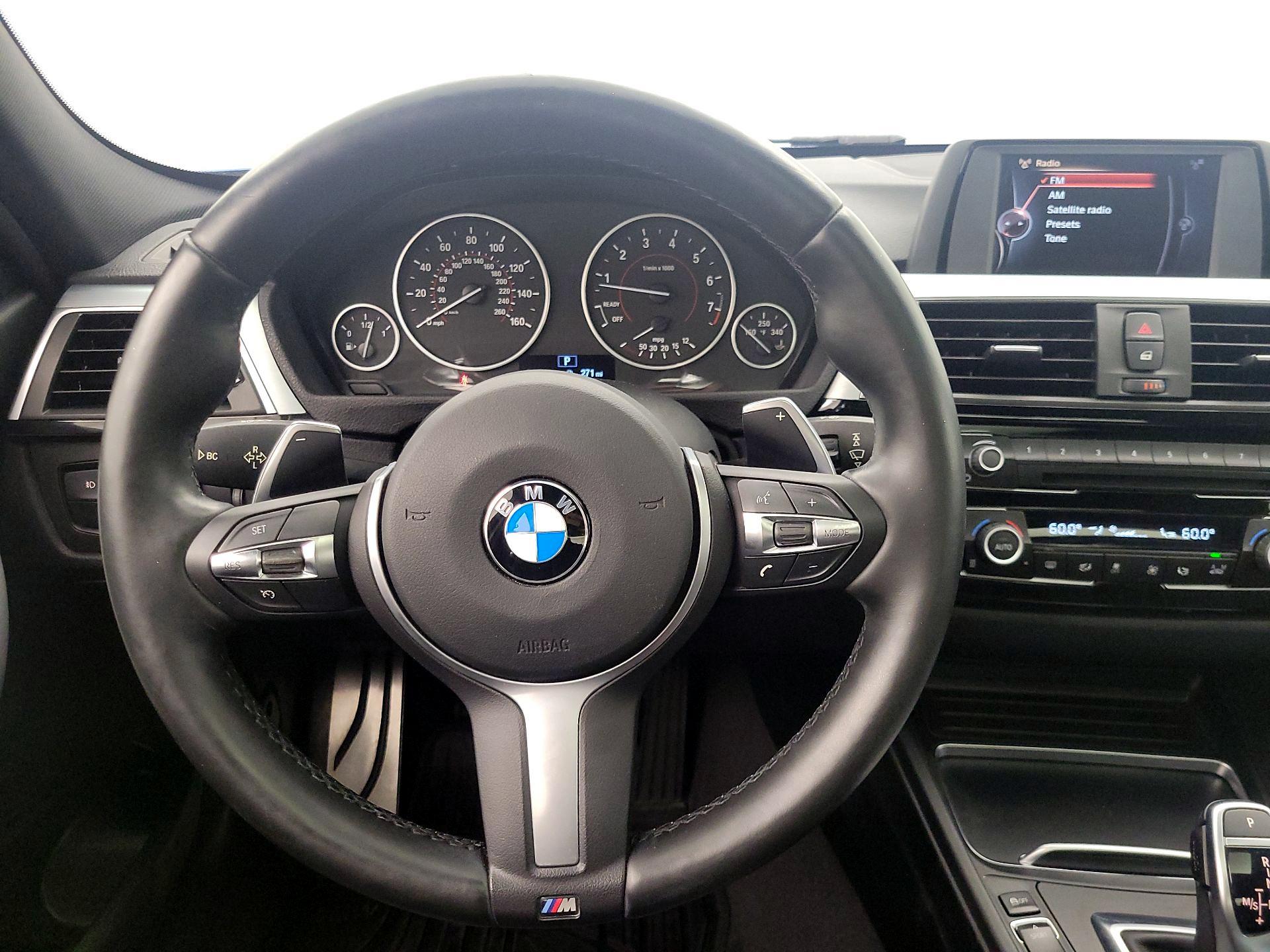 Thumbnail: 2016 BMW 3 Series - 10