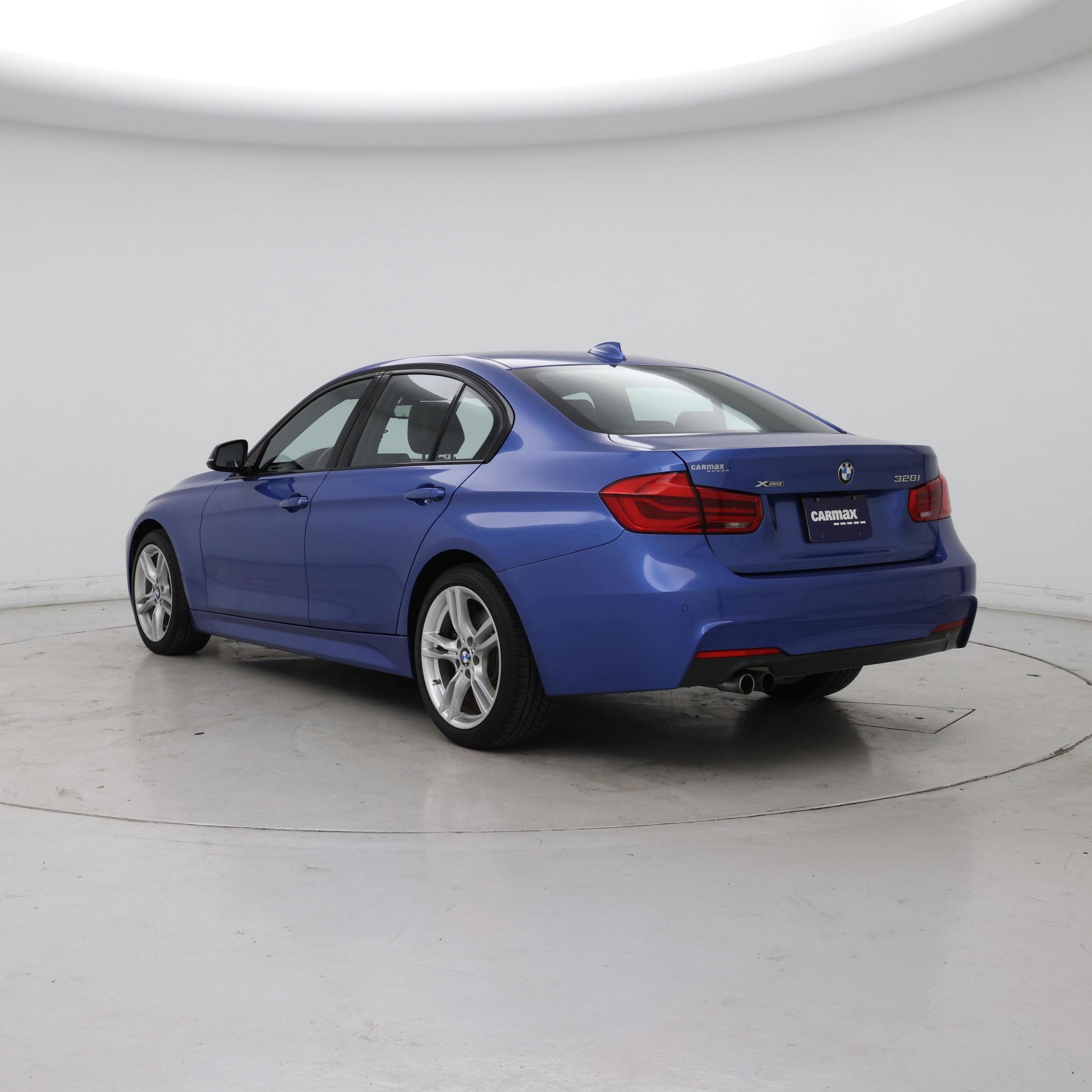 Thumbnail: 2016 BMW 3 Series - 2