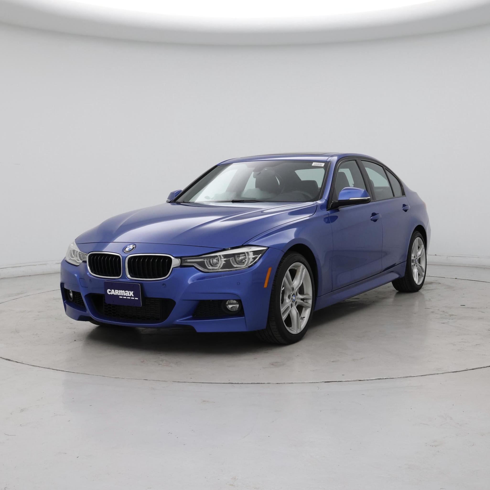 Thumbnail: 2016 BMW 3 Series - 4
