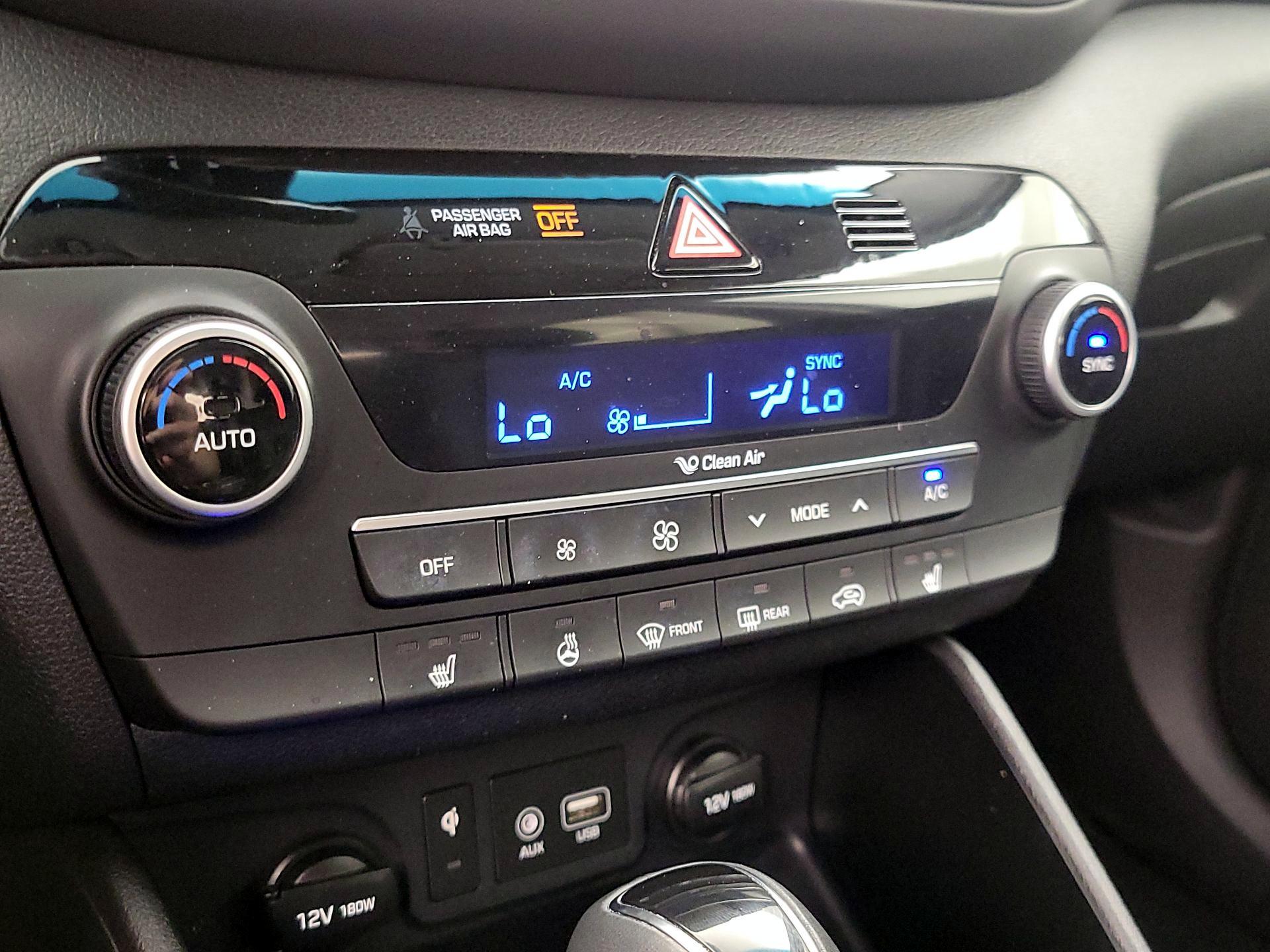 Thumbnail: 2019 Hyundai Tucson - 16