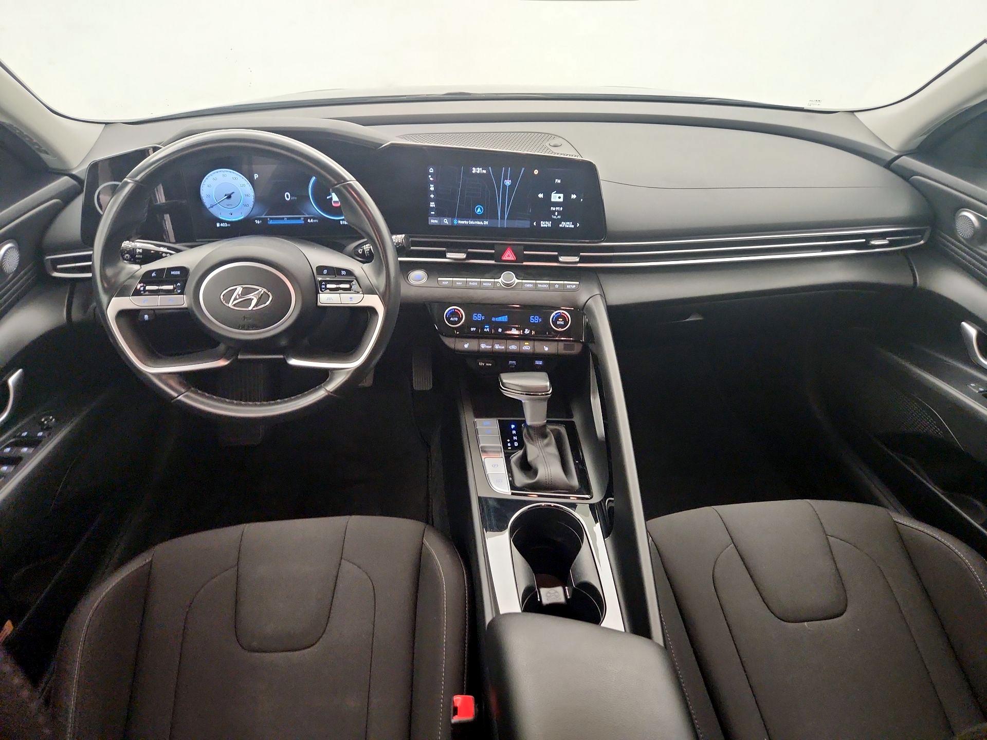 Thumbnail: 2023 Hyundai Elantra - 9