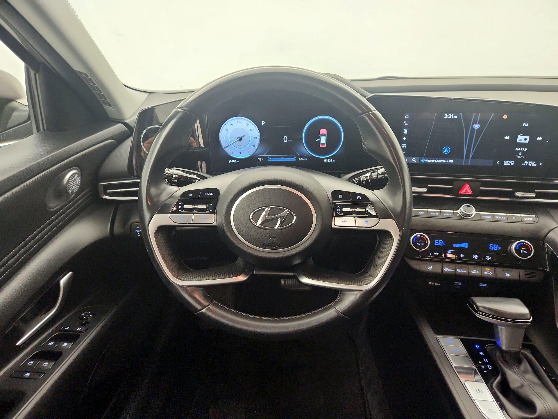 Thumbnail: 2023 Hyundai Elantra - 10
