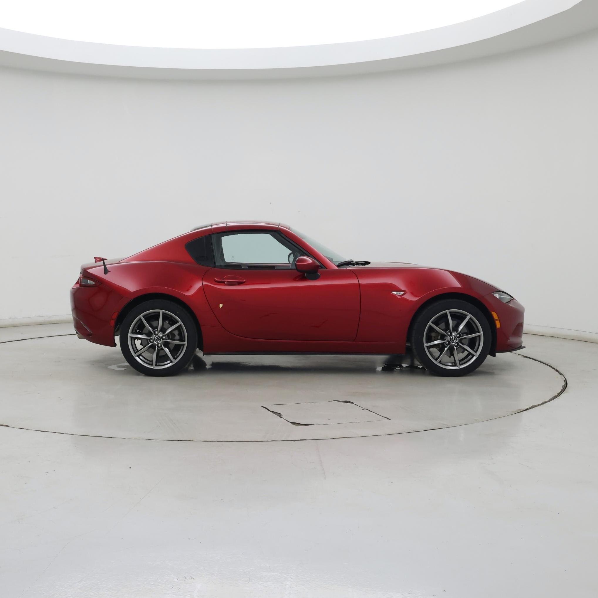 Thumbnail: 2021 Mazda MX-5 Miata - 7