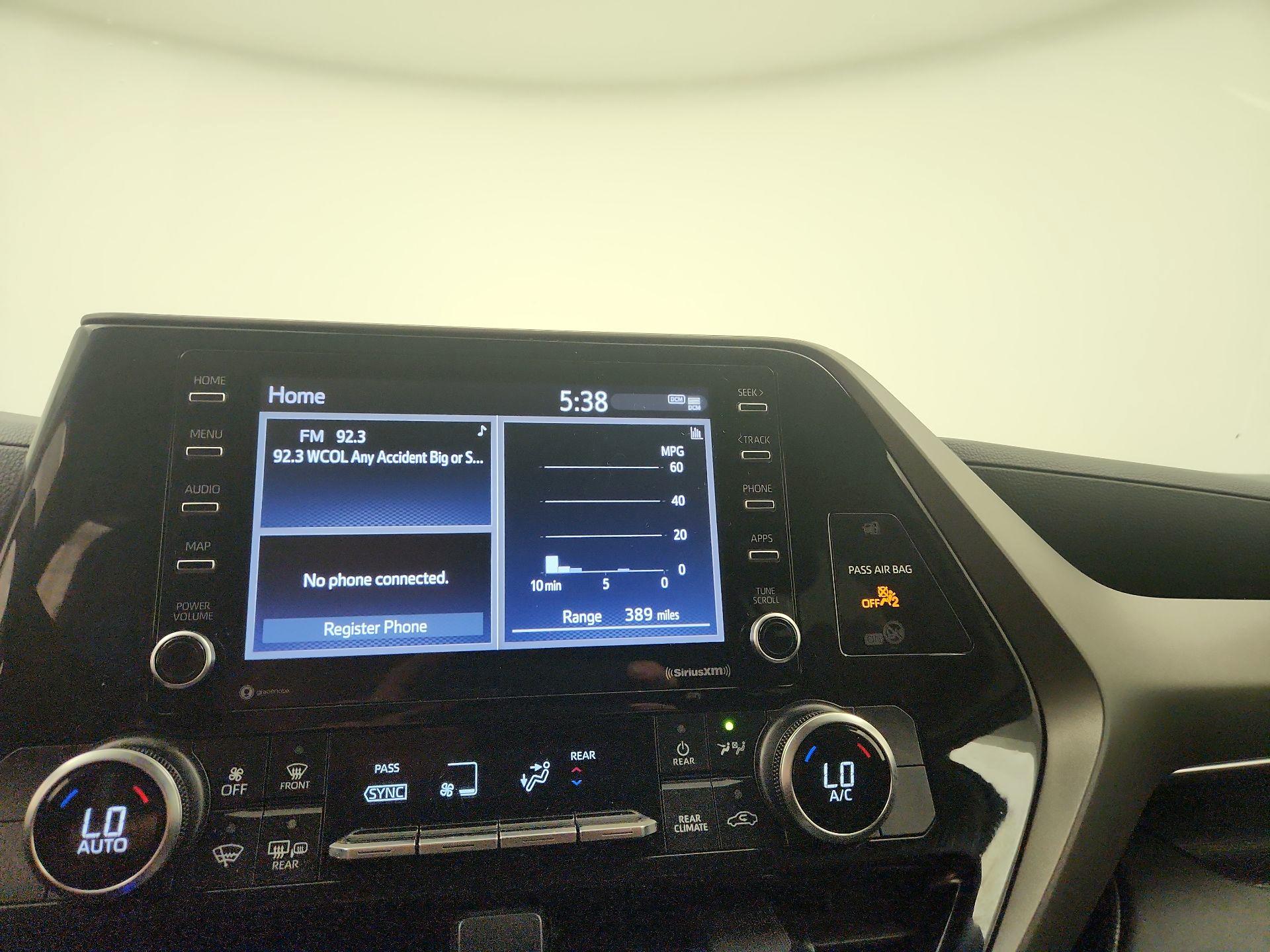Thumbnail: 2022 Toyota Highlander - 15