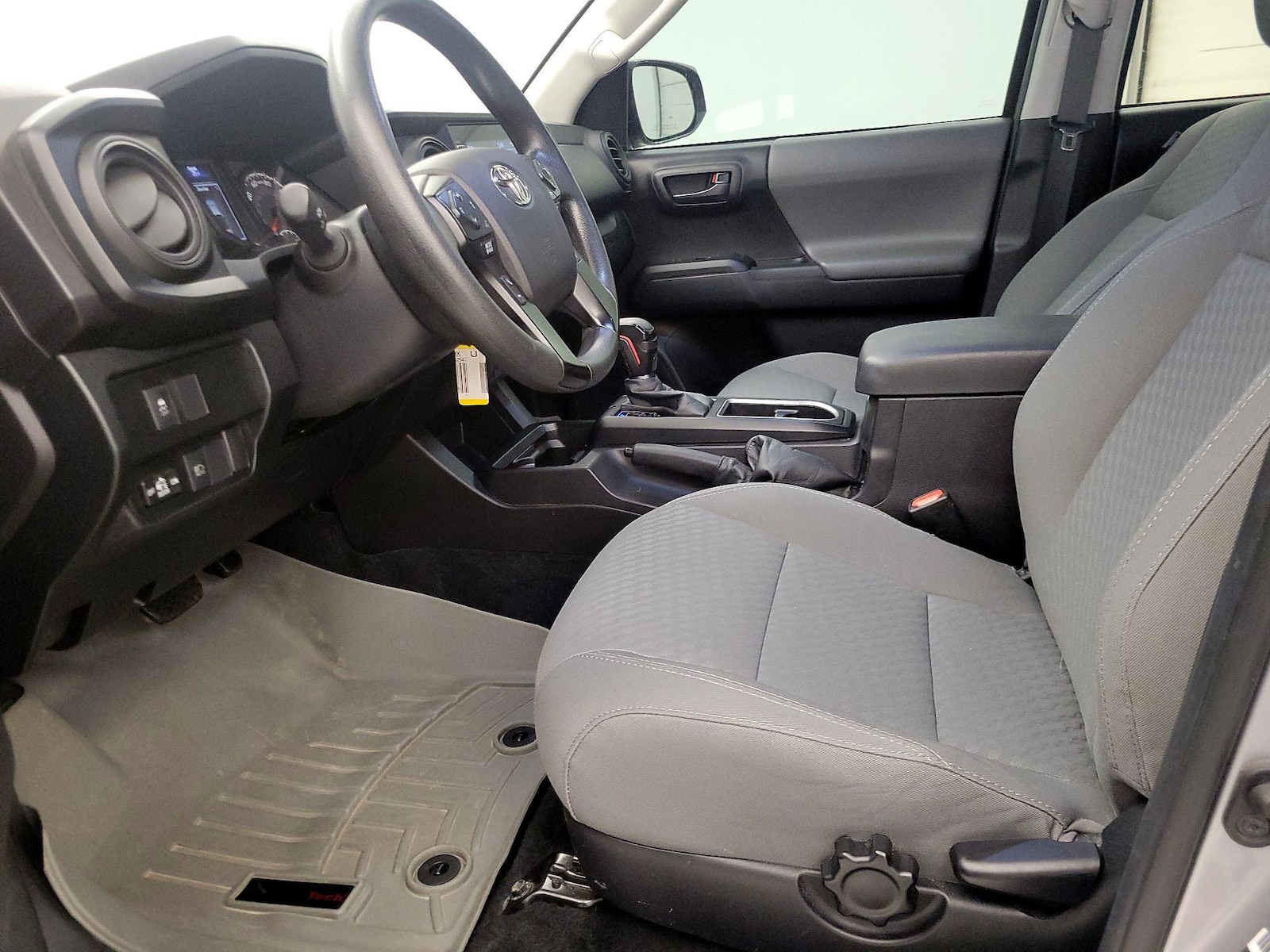 2021 Toyota Tacoma SR - Photo 12