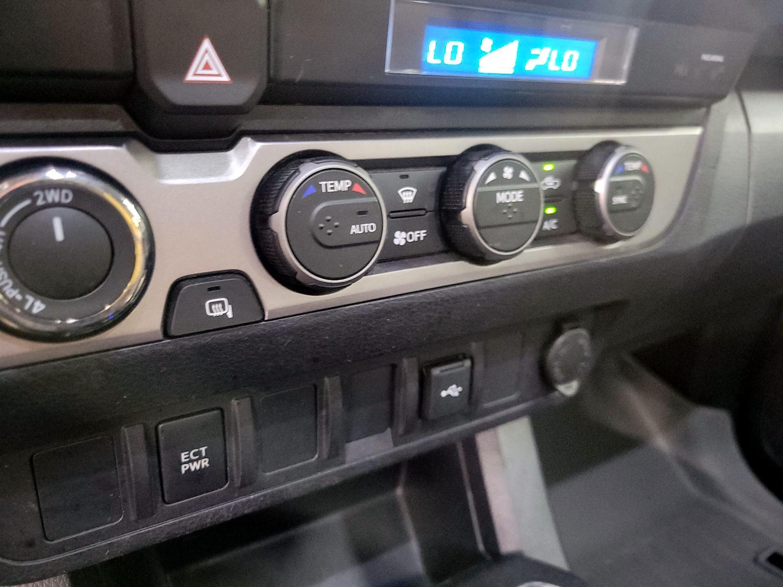2021 Toyota Tacoma SR - Photo 17