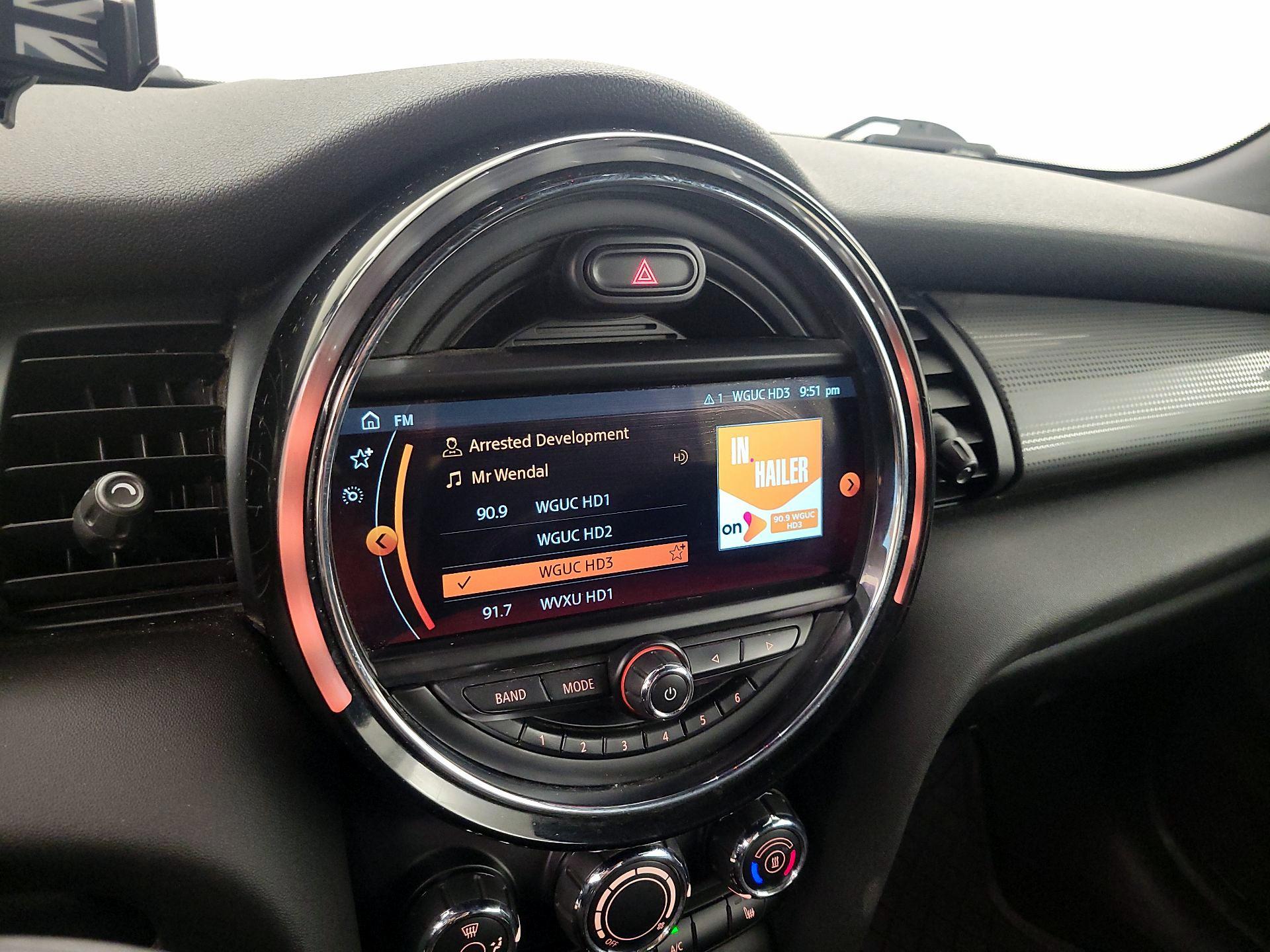 Thumbnail: 2019 MINI Cooper - 16