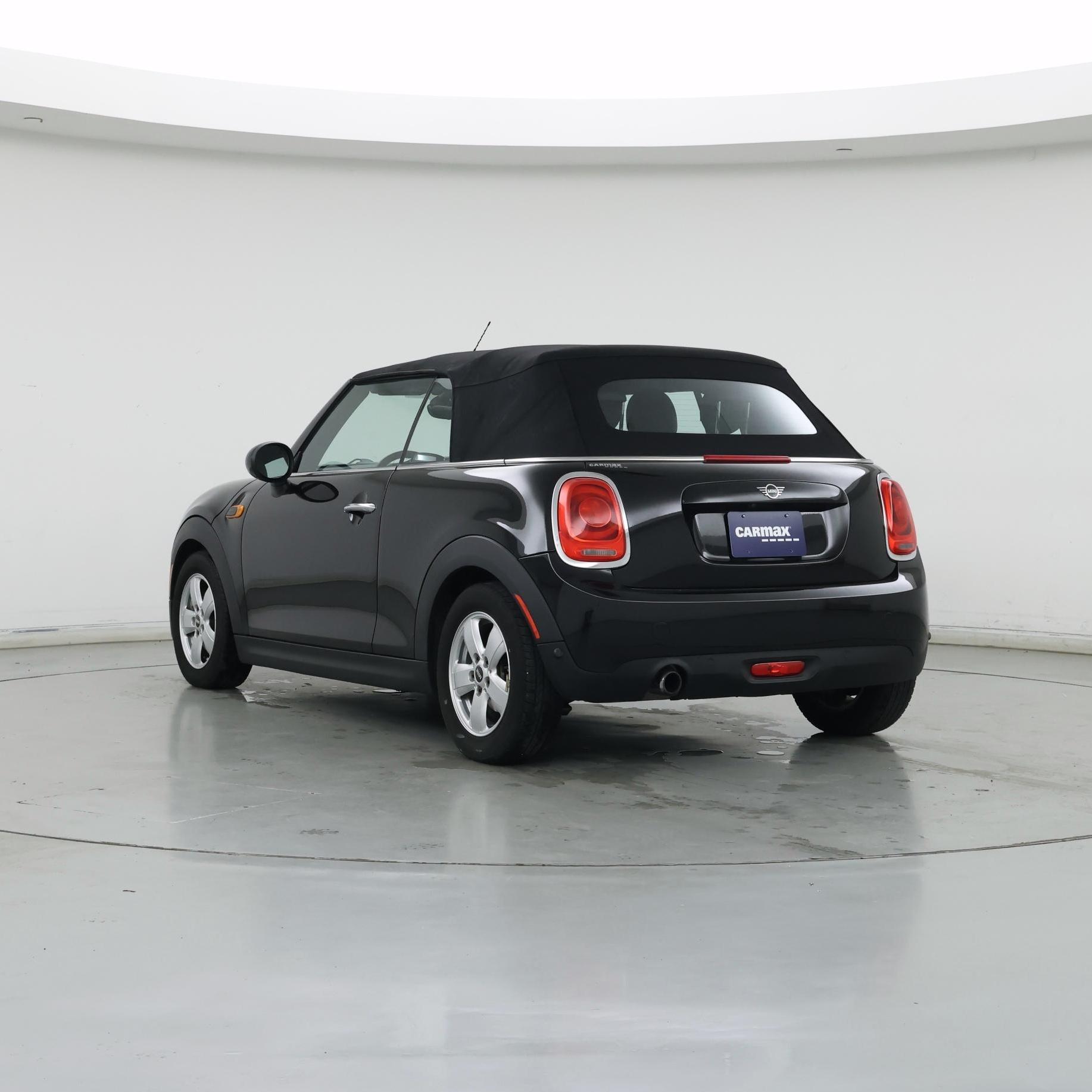 Thumbnail: 2019 MINI Cooper - 2