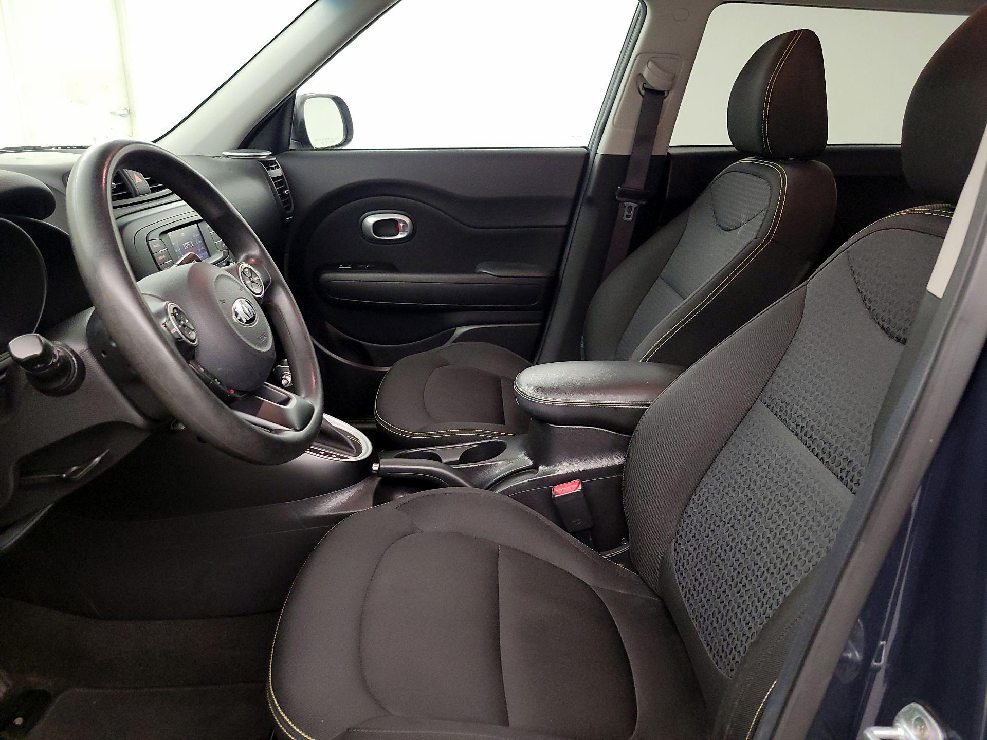 Thumbnail: 2016 Kia Soul - 11