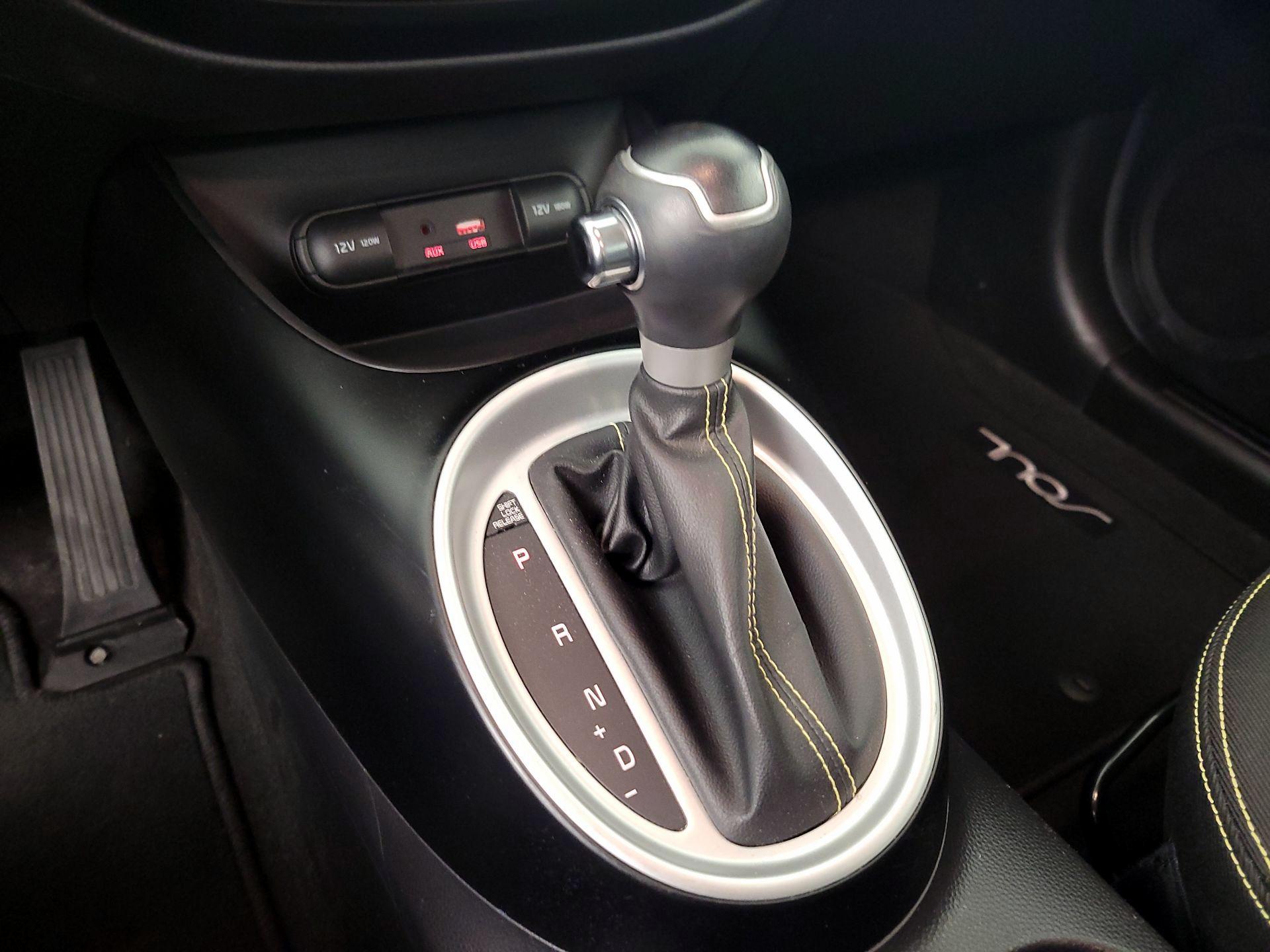 Thumbnail: 2016 Kia Soul - 17