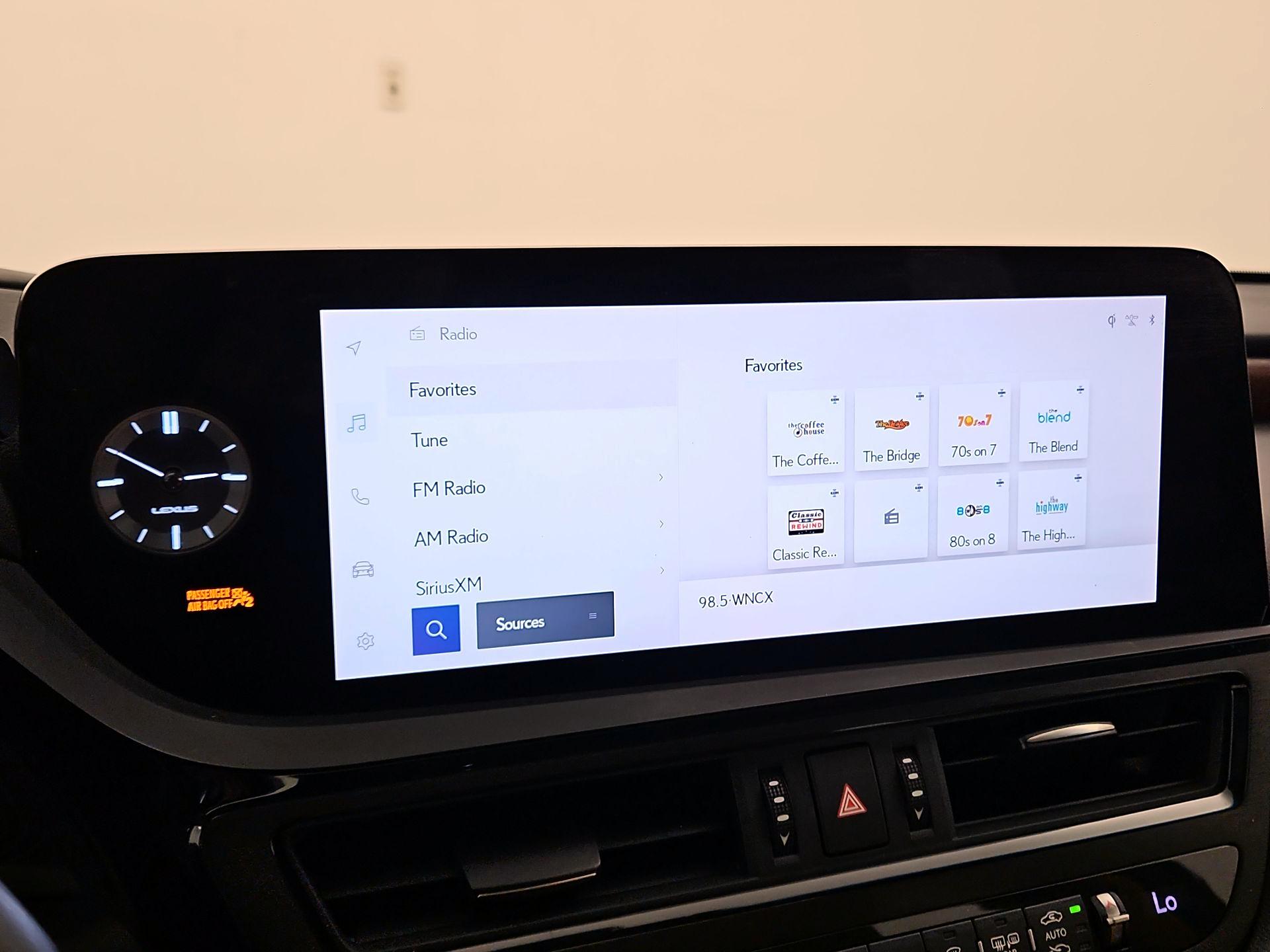 Thumbnail: 2024 Lexus ES - 15