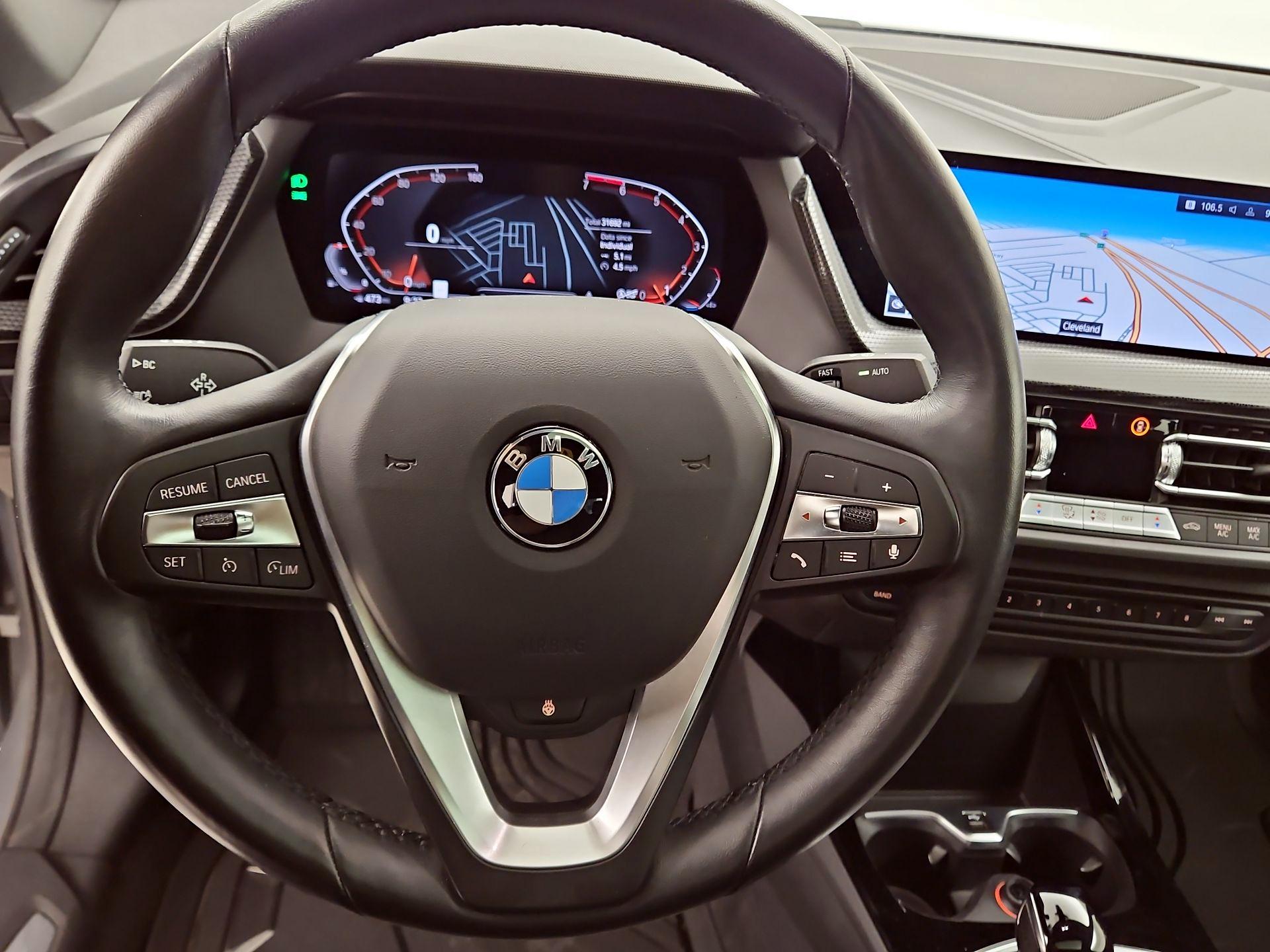 Thumbnail: 2022 BMW 2 Series - 10