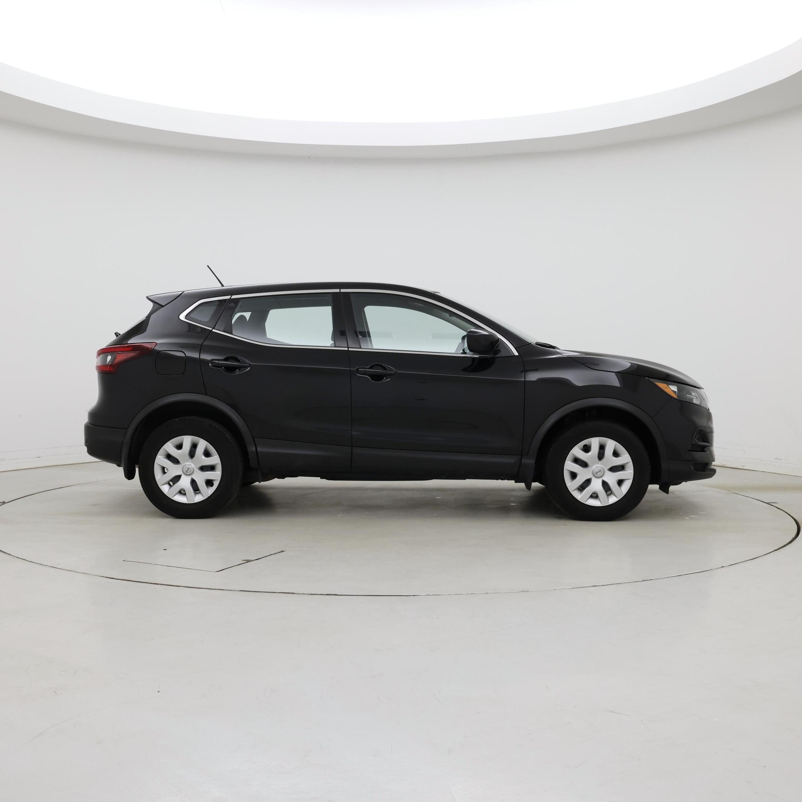Thumbnail: 2020 Nissan Rogue Sport - 7