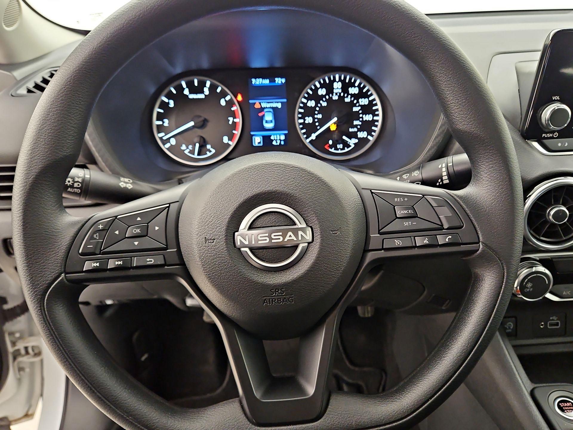 Thumbnail: 2025 Nissan Sentra - 10