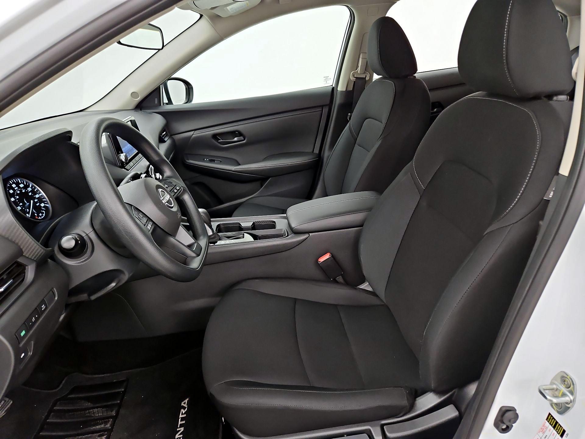 Thumbnail: 2025 Nissan Sentra - 11