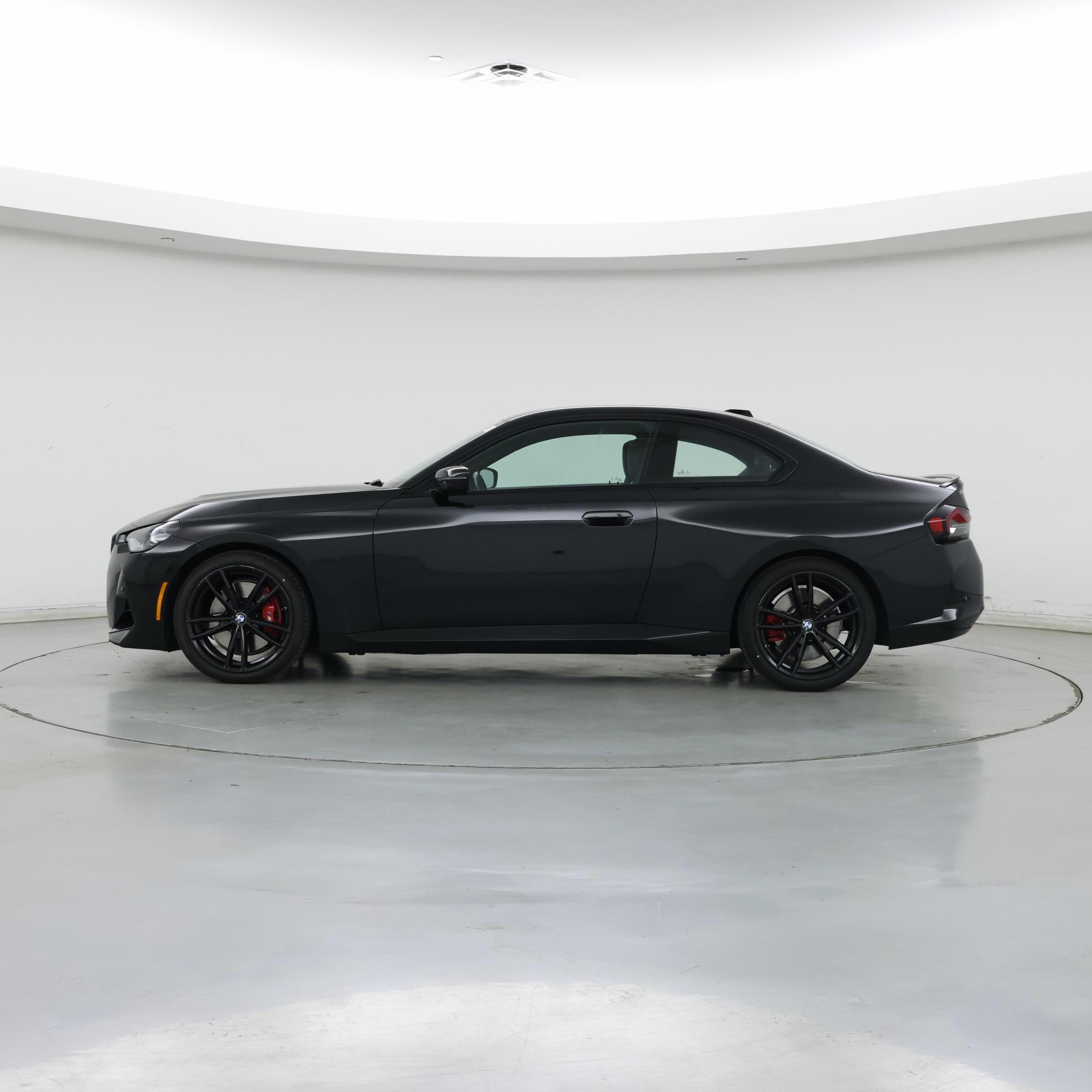 Thumbnail: 2023 BMW 2 Series - 3