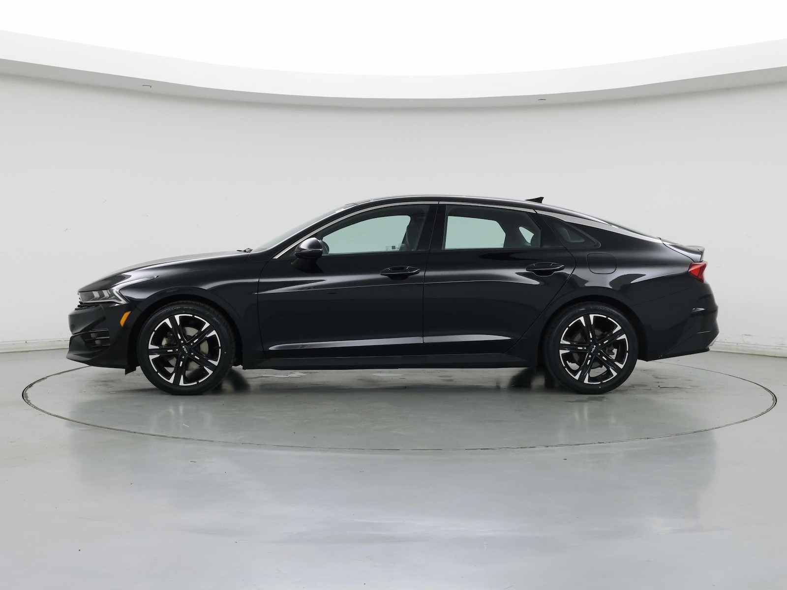 2024 Kia K5 GT-Line - Photo 4