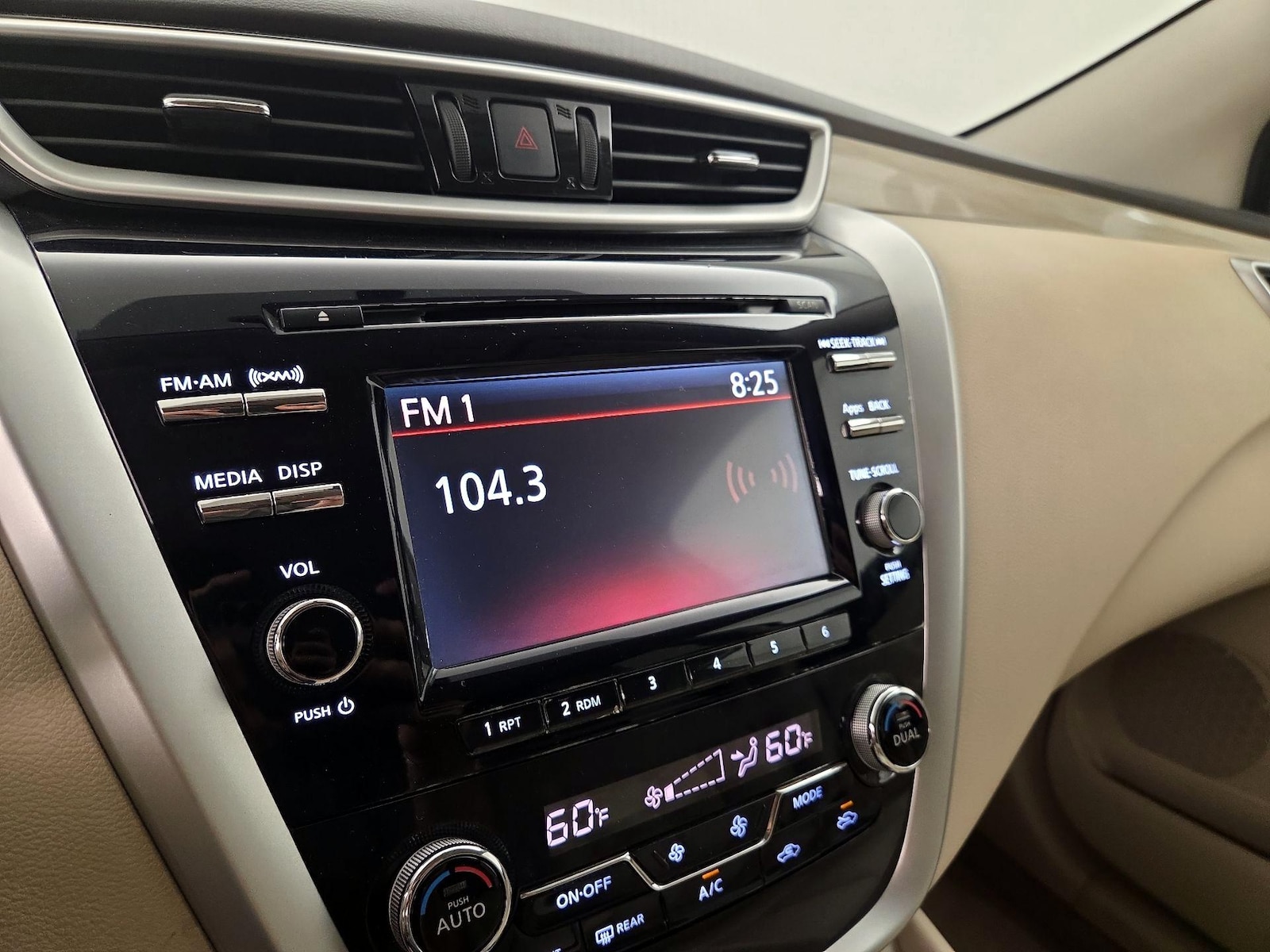 2015 Nissan Murano S - Photo 14