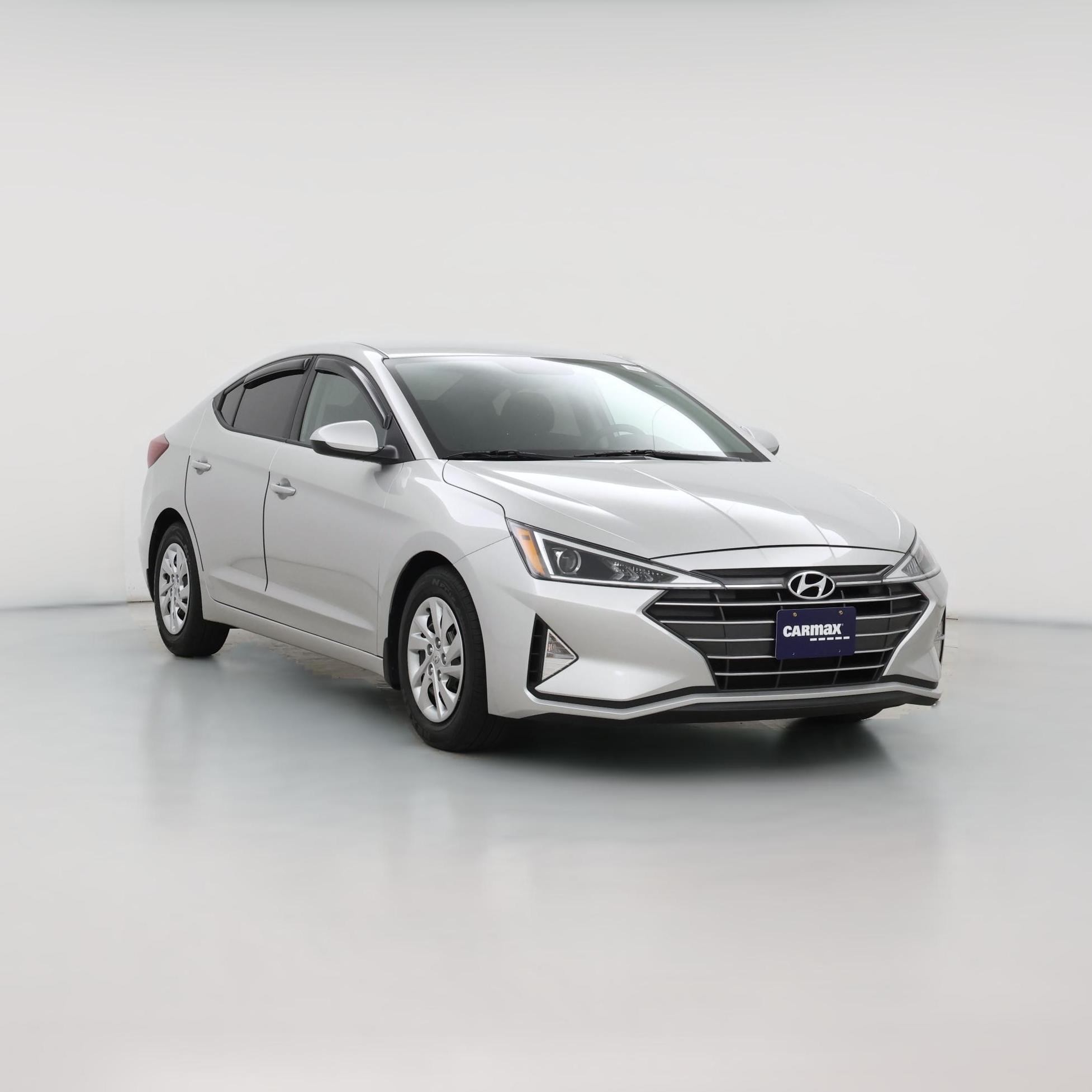 Thumbnail: 2019 Hyundai Elantra - 1